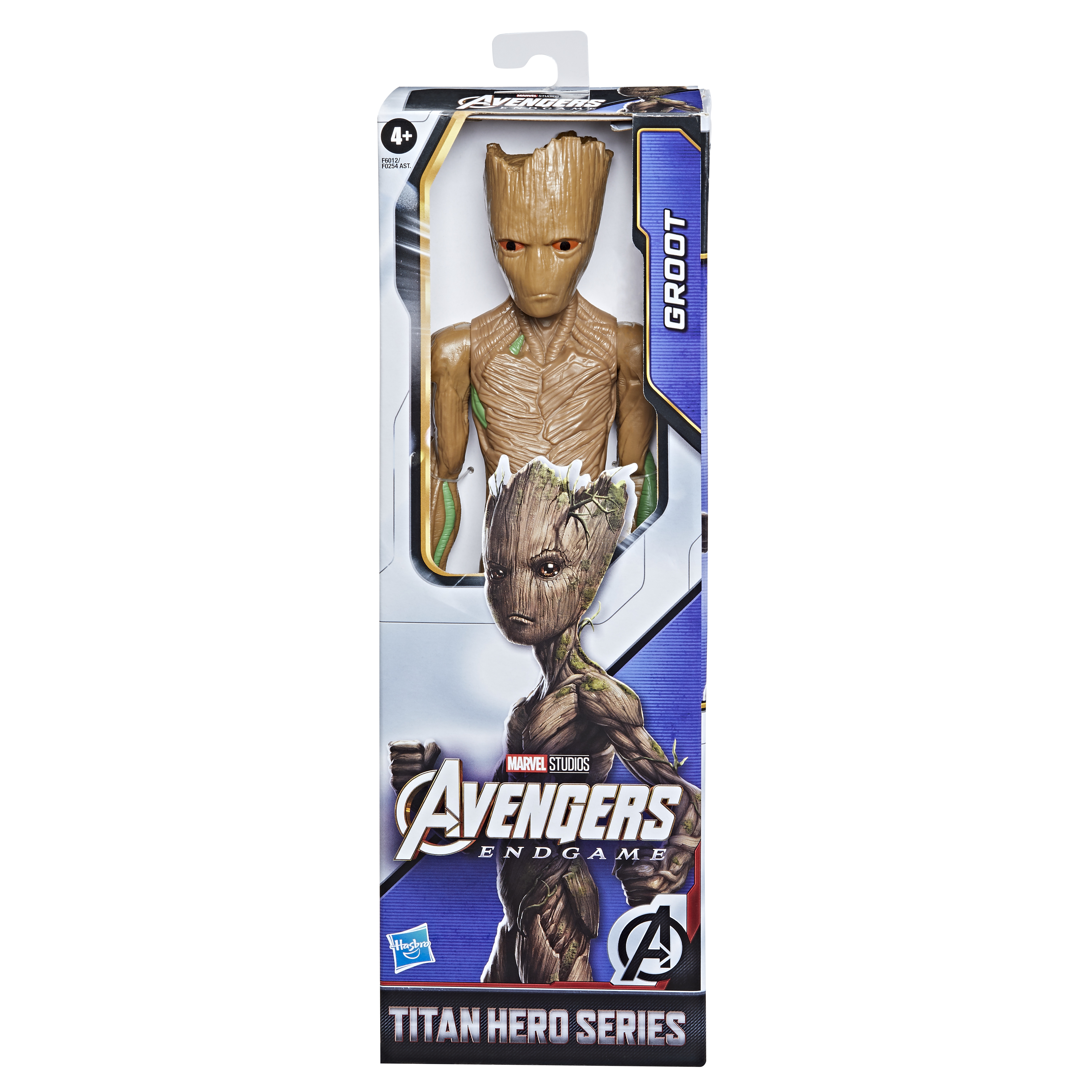 Figura de Groot en una caja, fondo blanco.
