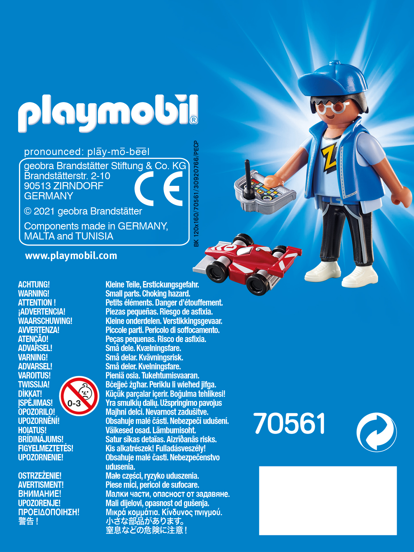 Playmobil-Figur mit Fernbedienung und rotem Rennwagen. Hintergrund zeigt Produktinfo. Weißer Hintergrund.
