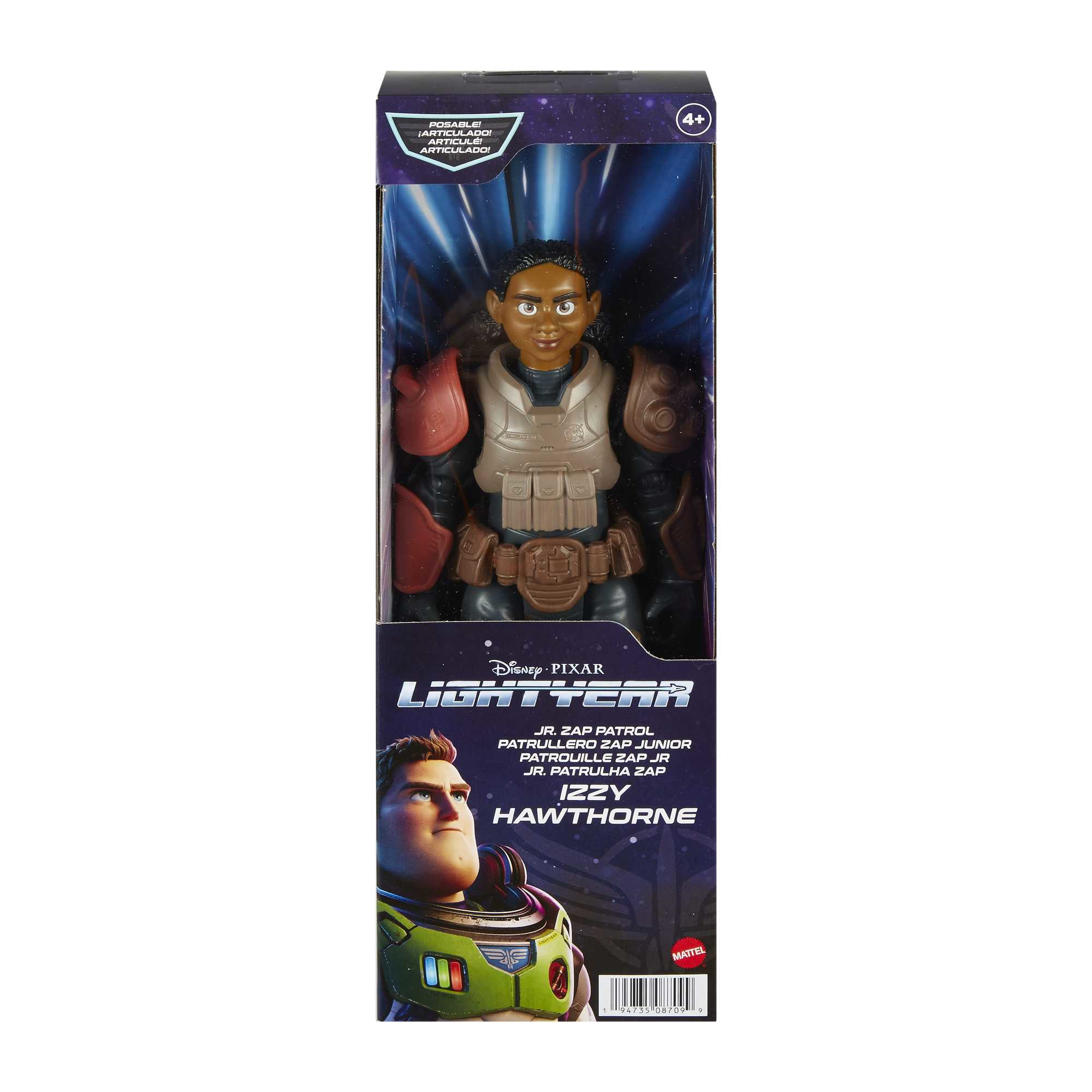 Figura de acción de Izzy Hawthorne en su embalaje. Lleva armadura y chaleco. El embalaje también muestra a Buzz Lightyear.