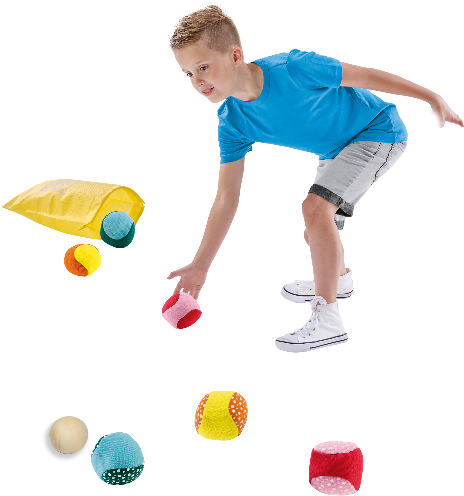 Un niño alcanzando sacos de frijoles coloridos, con una bolsa amarilla y otros sacos de frijoles sobre blanco.