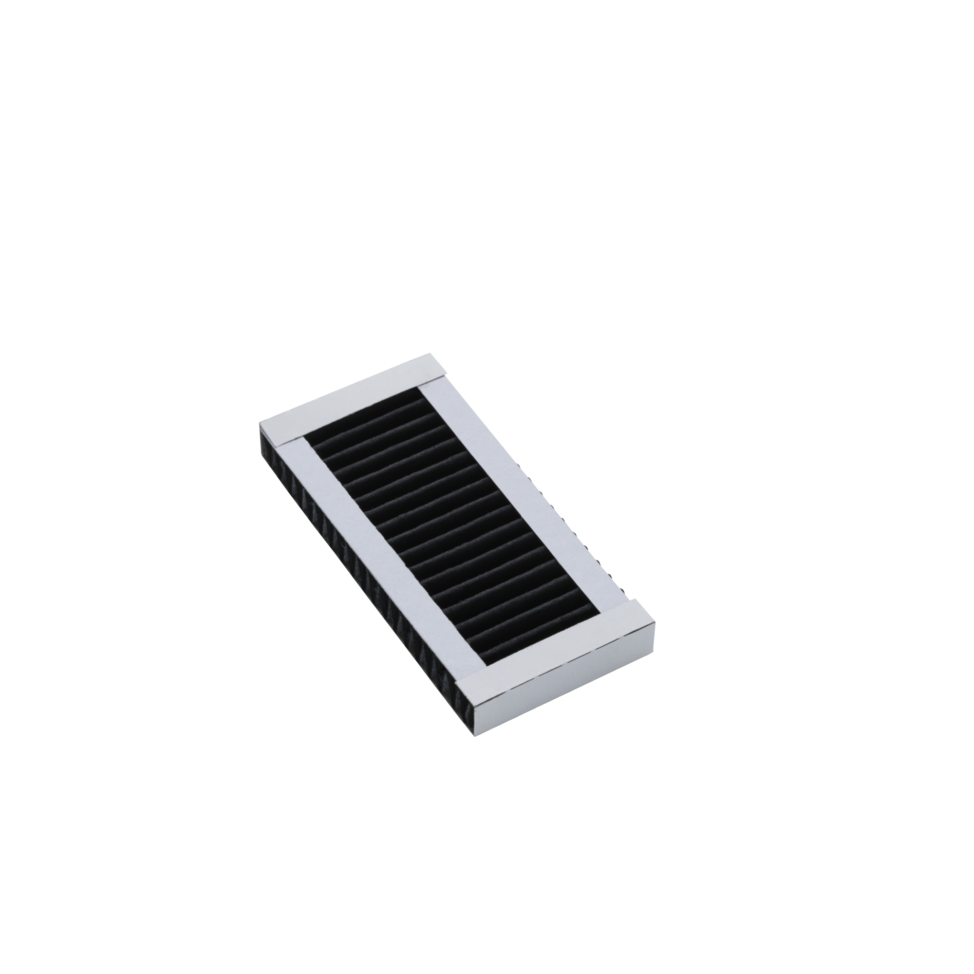 Prostokątny czarny filtr ze srebrną obwódką na czarnym tle.