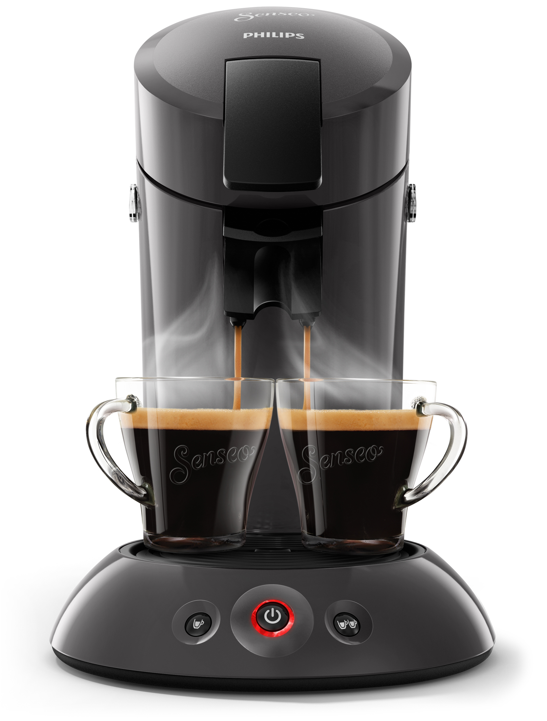 Schwarze Senseo Kaffeemaschine. Zwei Tassen unter Ausgüssen, Dampf steigt auf. Weißer Hintergrund.