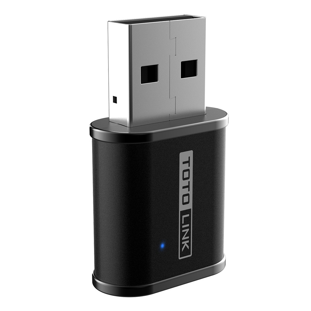 Czarny i srebrny adapter USB z marką TOTO LINK.