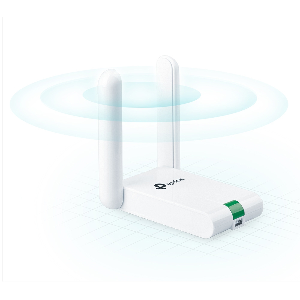 Biały adapter Wi-Fi TP-Link z dwiema antenami. Pokazano jasnoniebieskie koło.