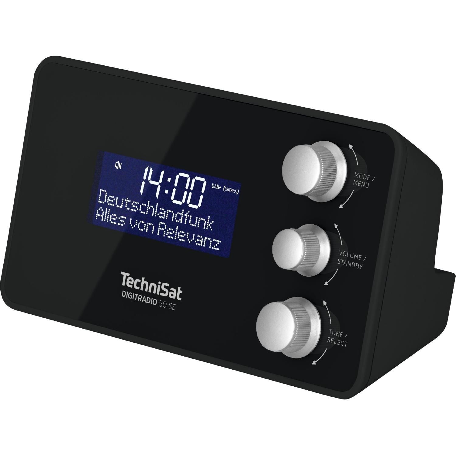 Czarny radio cyfrowe z wyświetlaczem pokazującym godzinę i informacje o stacji. Srebrne pokrętła.