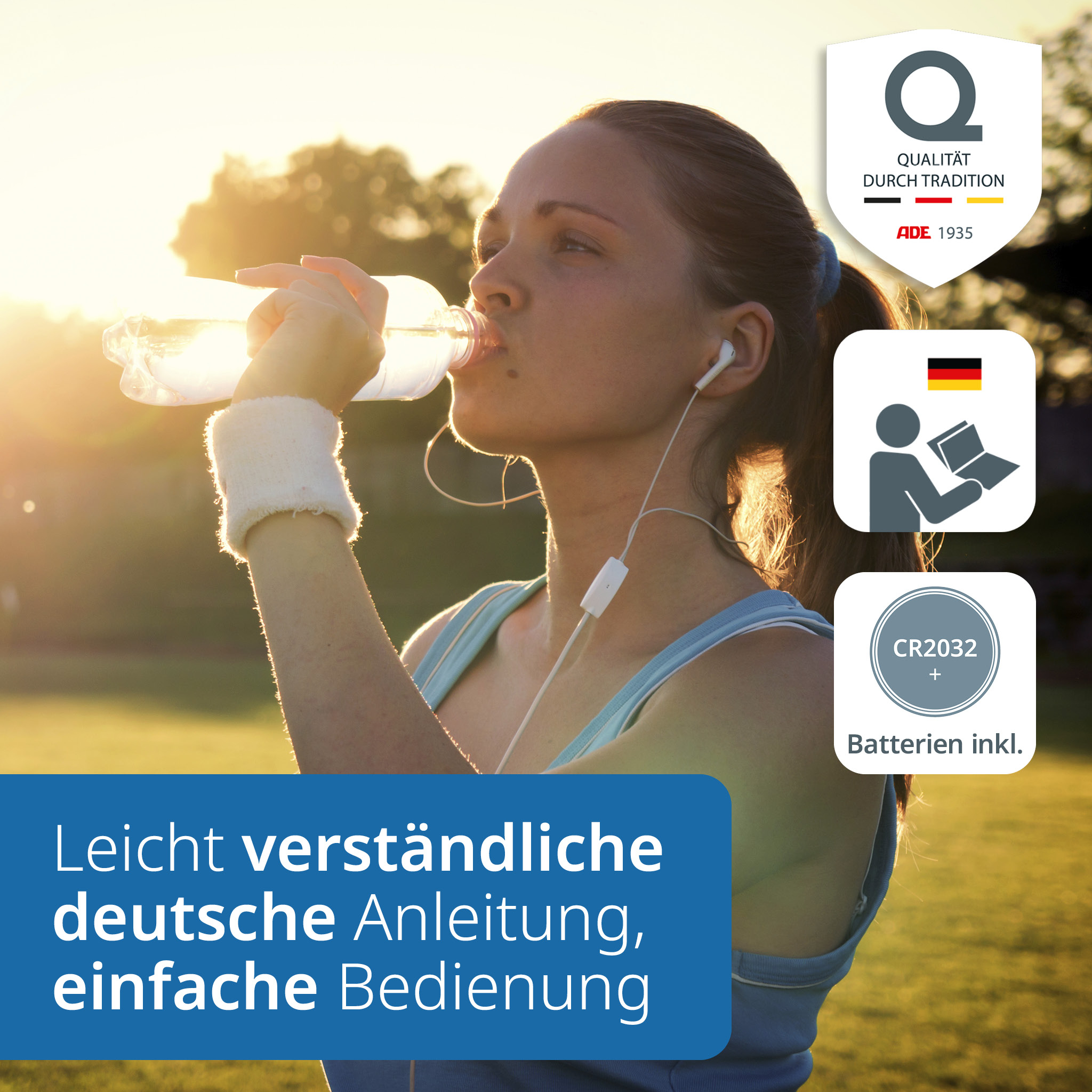Kobieta pije wodę z butelki, nosząc słuchawki. Niemiecki tekst mówi łatwe do zrozumienia instrukcje i prosta obsługa.