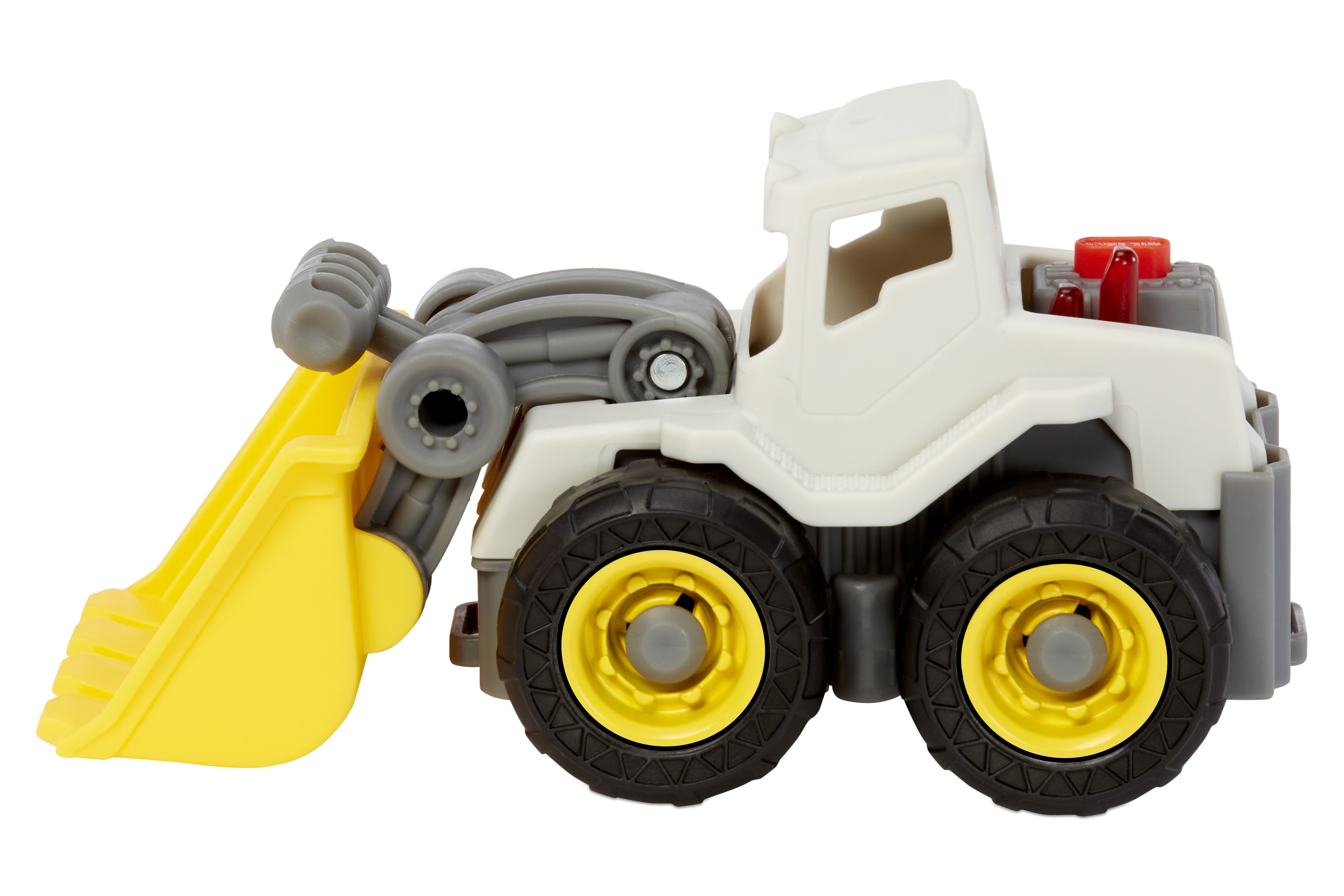 Ein weißer und grauer Spielzeug-Bulldozer mit einer gelben Schaufel, auf weißem Hintergrund.