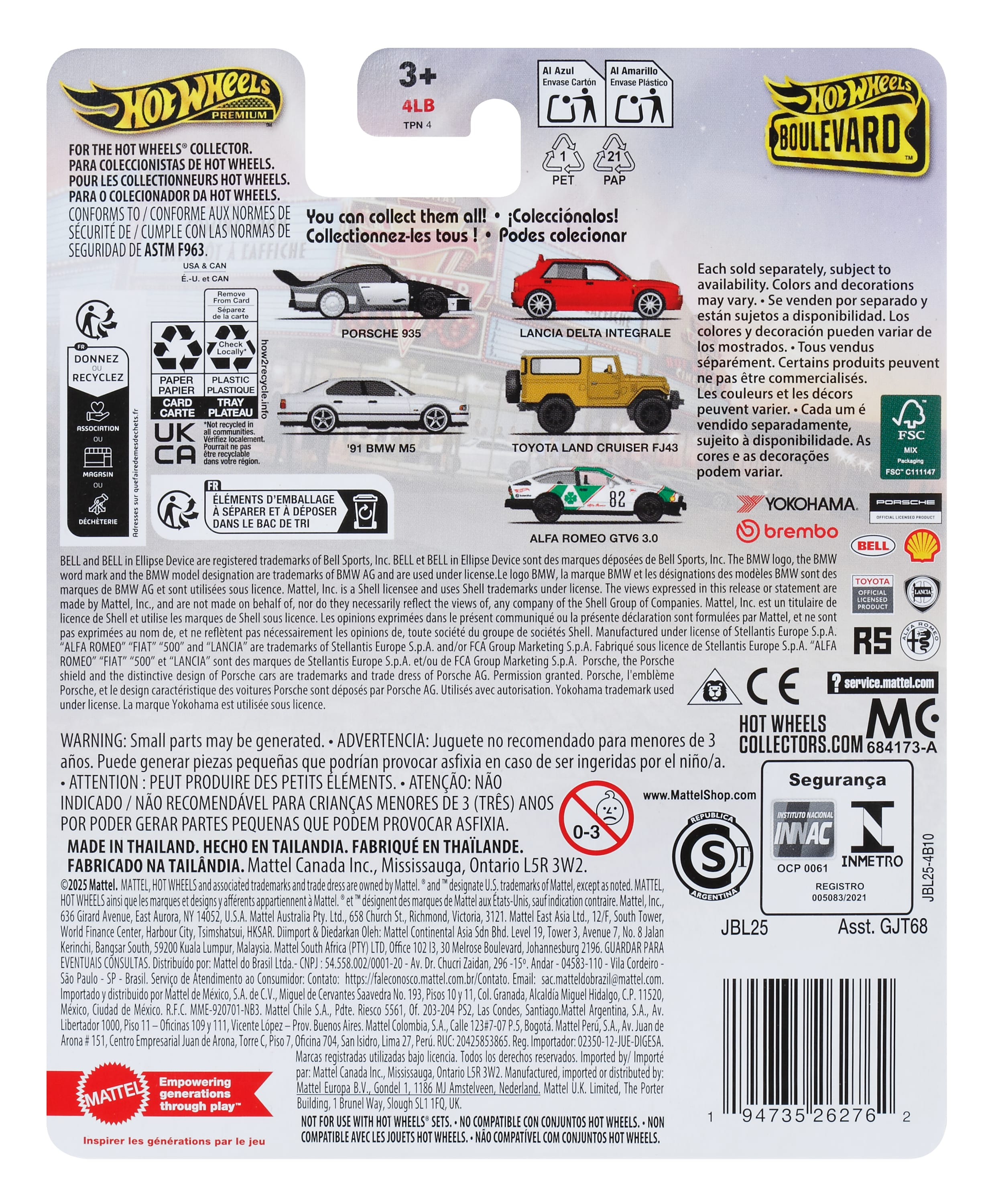 Il retro di una carta Hot Wheels Collector che mostra più macchinine giocattolo e avvertenze e informazioni di sicurezza.