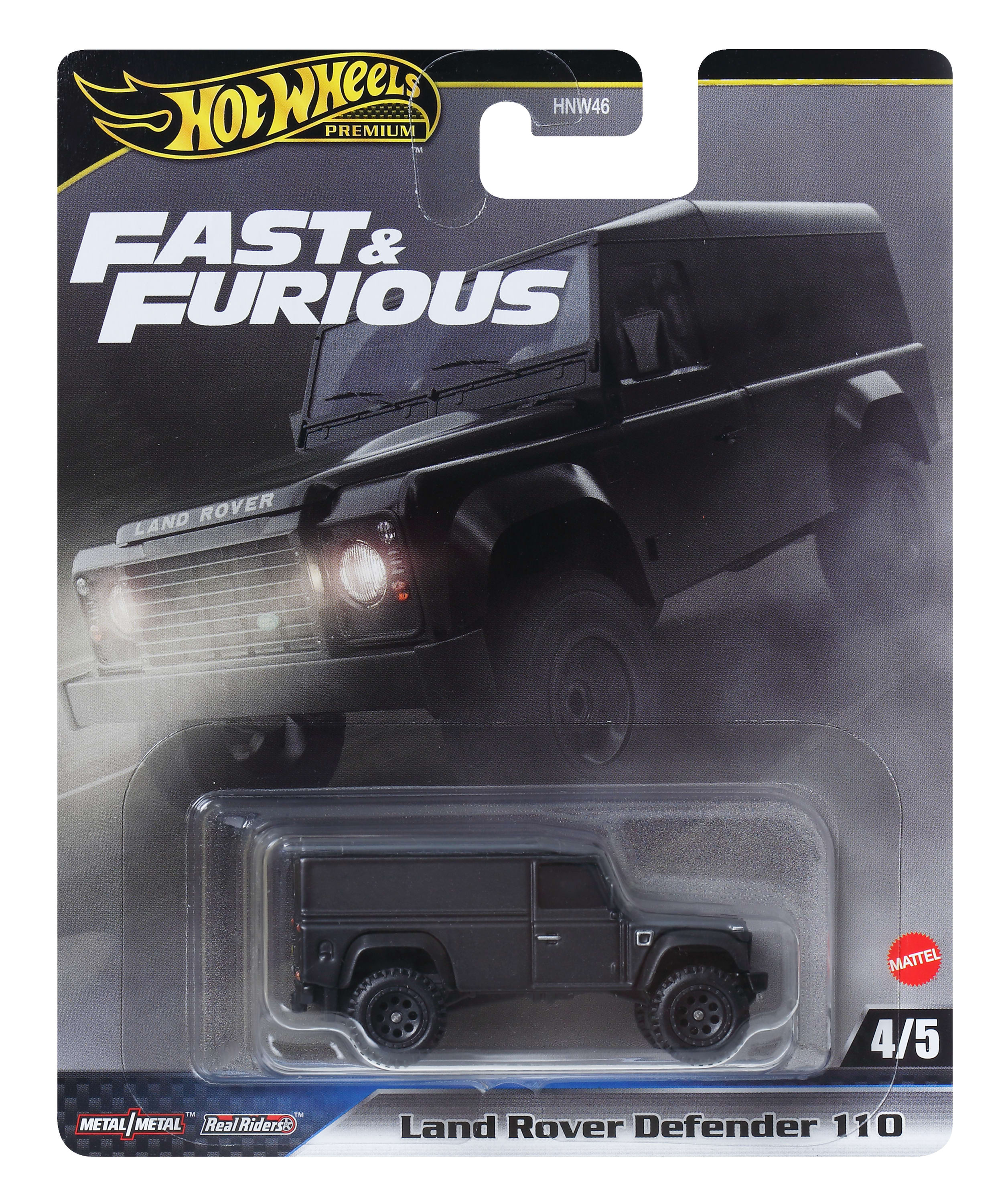Opakowanie samochodzika dla czarnego Land Rovera Defendera 110. To Hot Wheels.