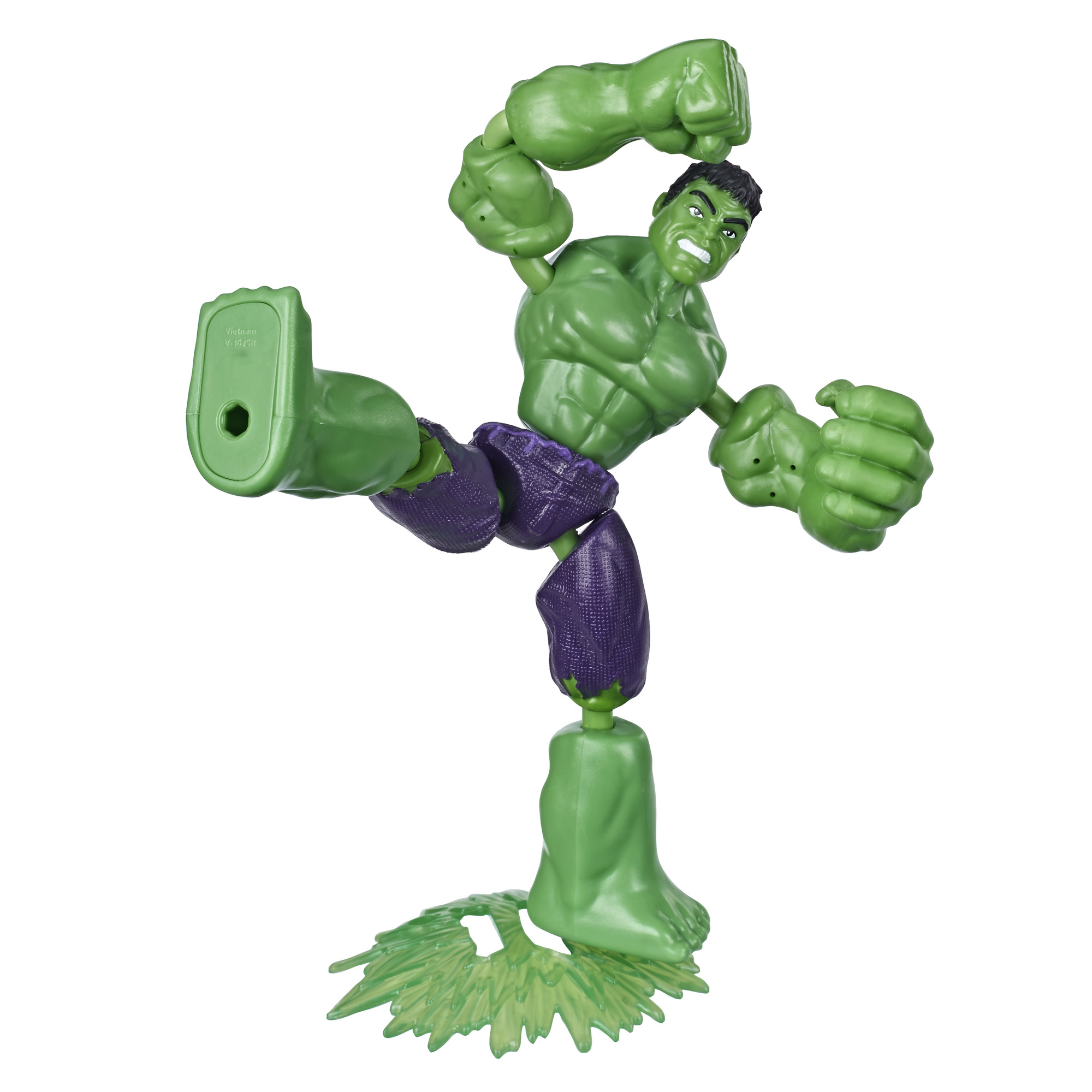 Action figure di Hulk con pantaloncini viola, pelle verde, braccia flesse e base d'erba.