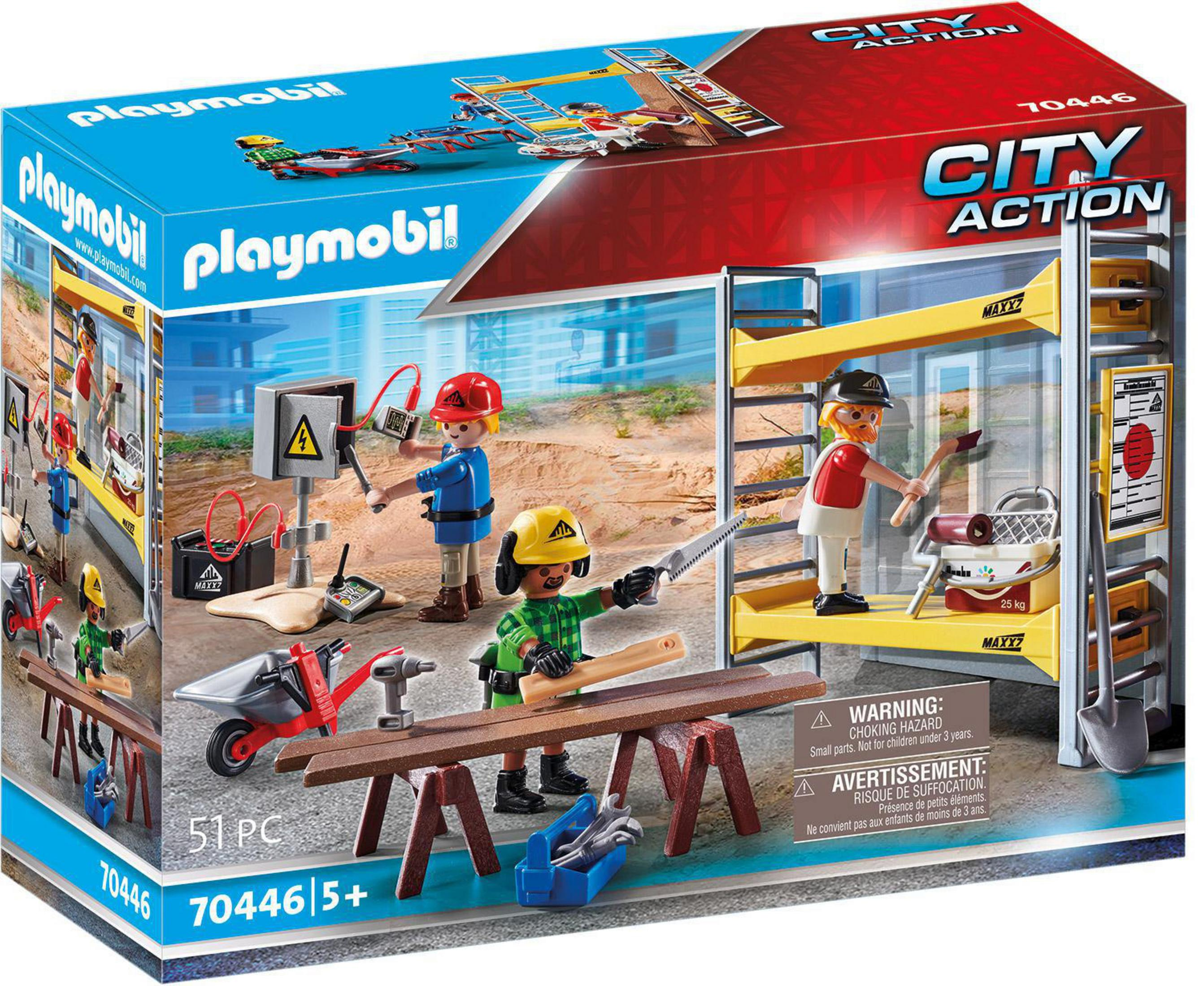 Plac budowy Playmobil z robotnikami.