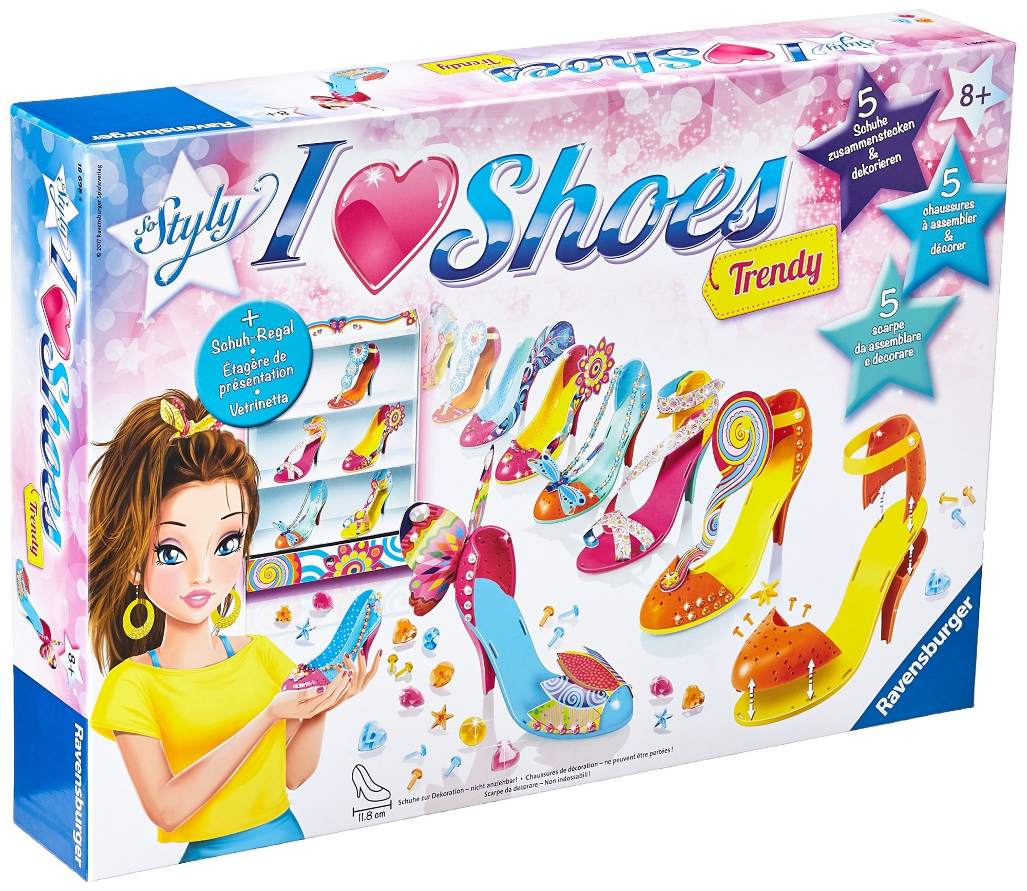 Box zeigt 'I Love Shoes' Kit. Enthält Schuhe, Aufkleber und Zubehör. Zeigt ein Mädchen und Schuhdesigns.
