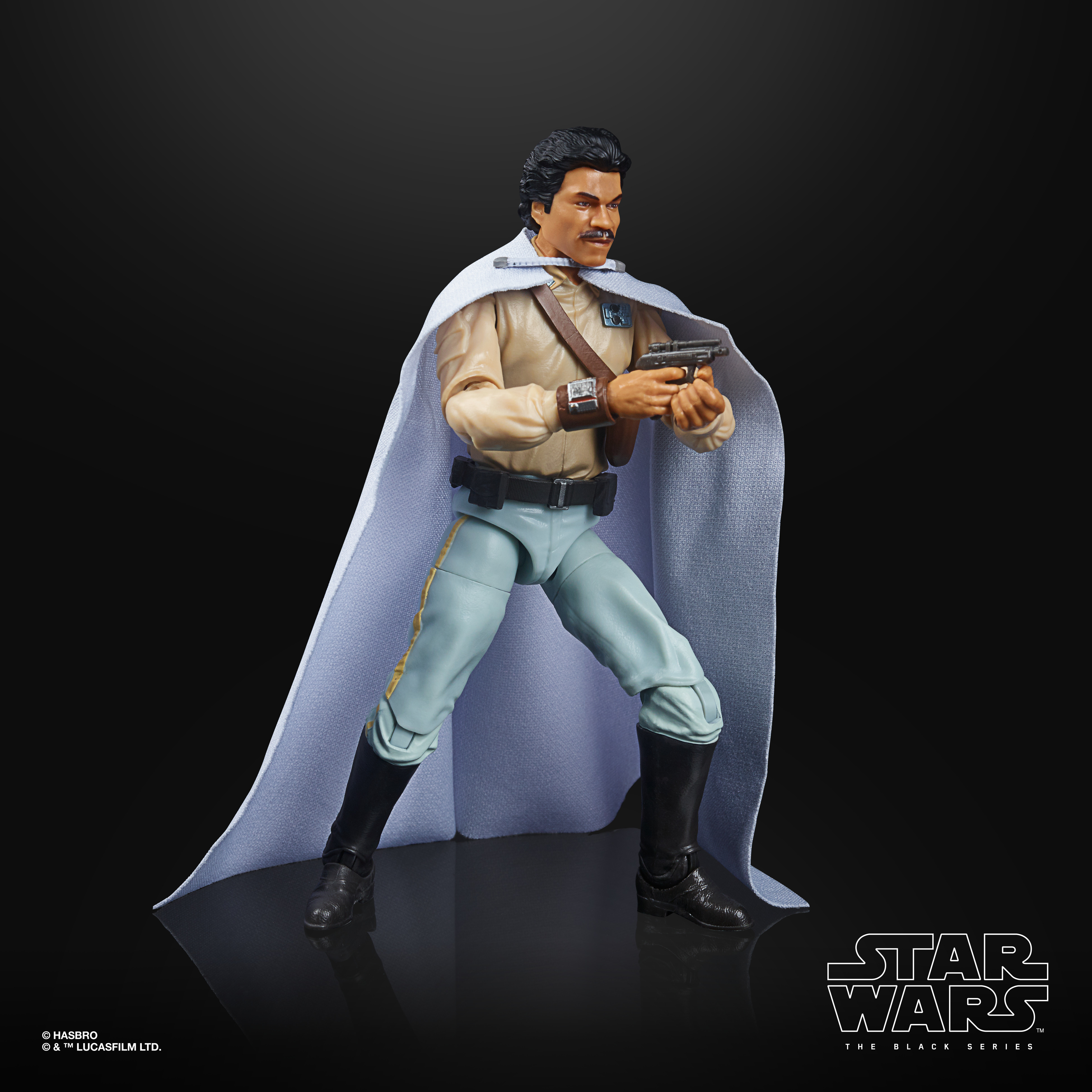 Action figure di Lando Calrissian con blaster, su sfondo nero.