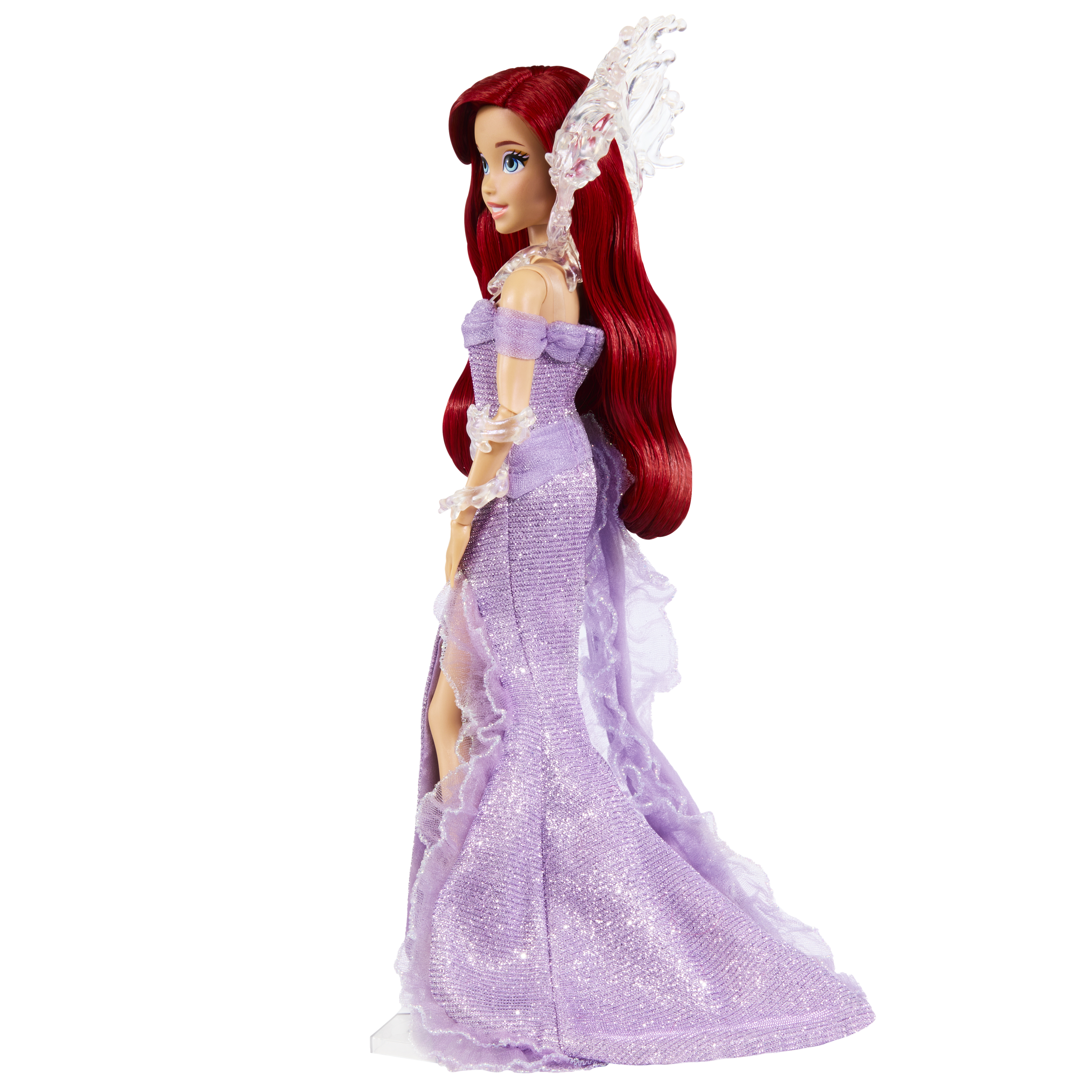 Ariel-Puppe in einem lila Kleid mit langen roten Haaren und einem weißen Kopfschmuck.