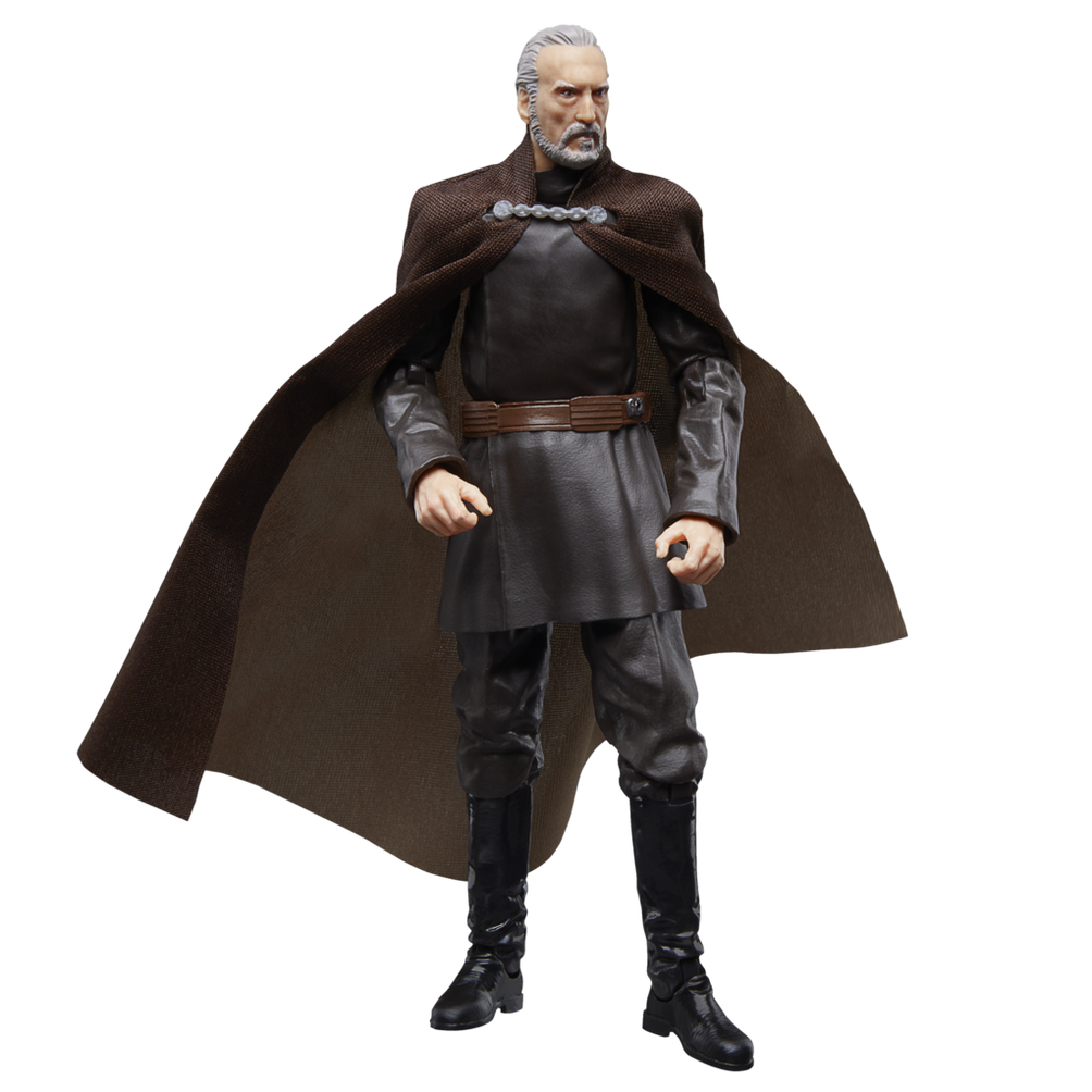 Figurka akcji Star Wars Hrabia Dooku w ciemnym stroju i pelerynie.
