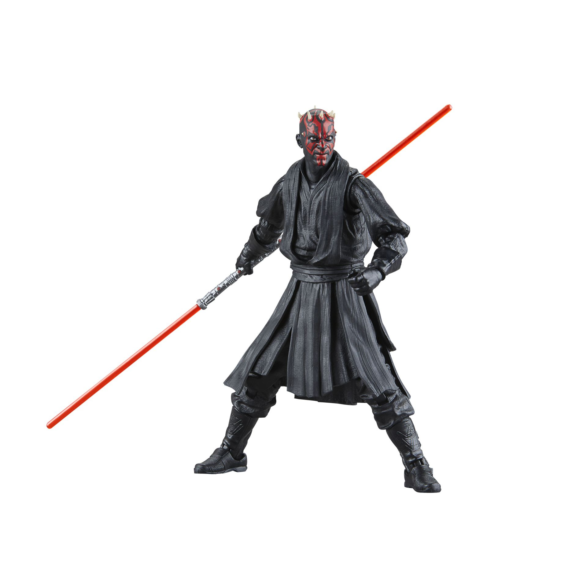 Figurka Star Wars Darth Maul trzymająca dwustronny miecz świetlny na białym tle.