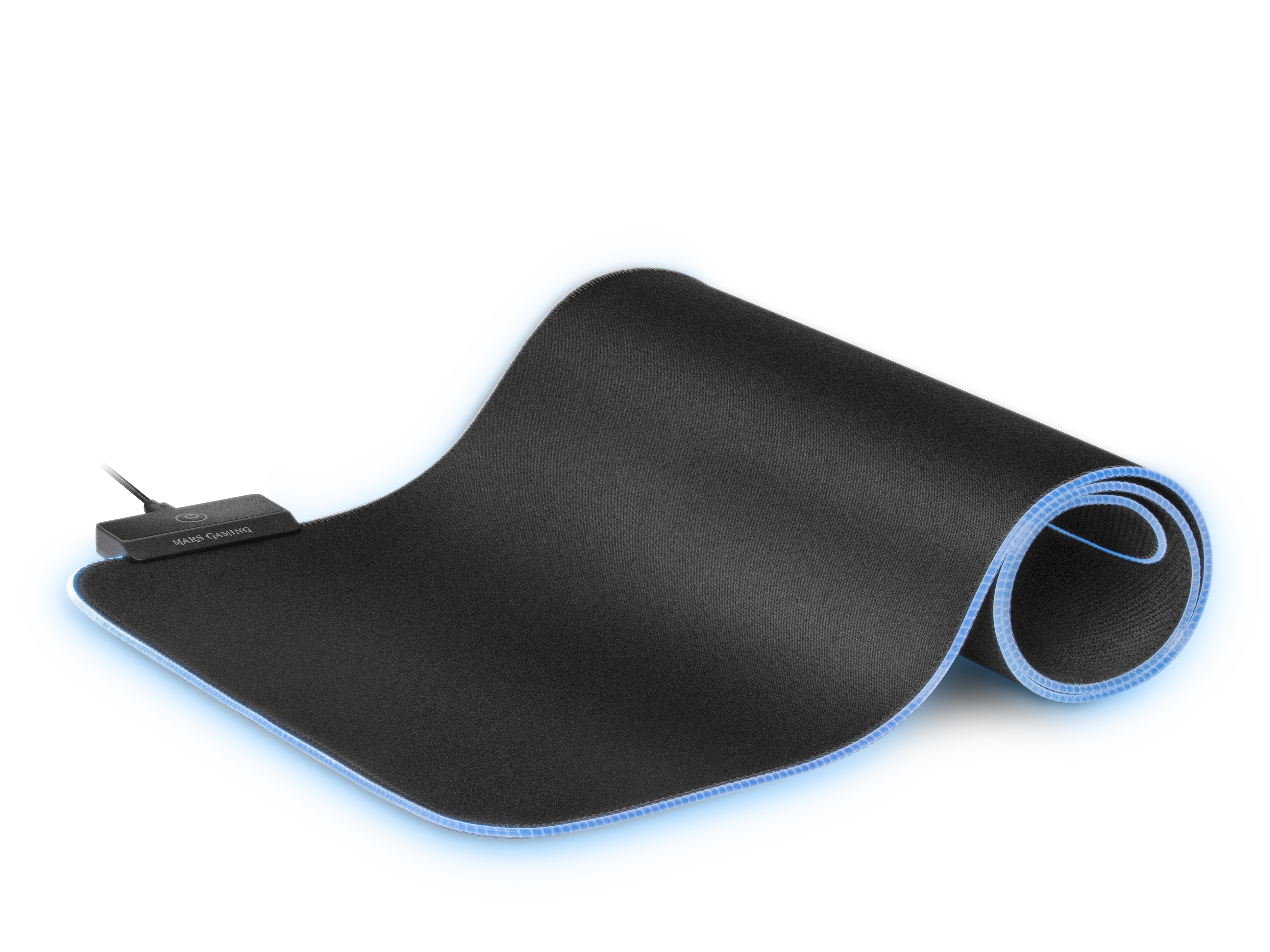 Czarna podkładka pod mysz gaming z niebieskim oświetleniem krawędzi. Białe tło. Zwinięta.