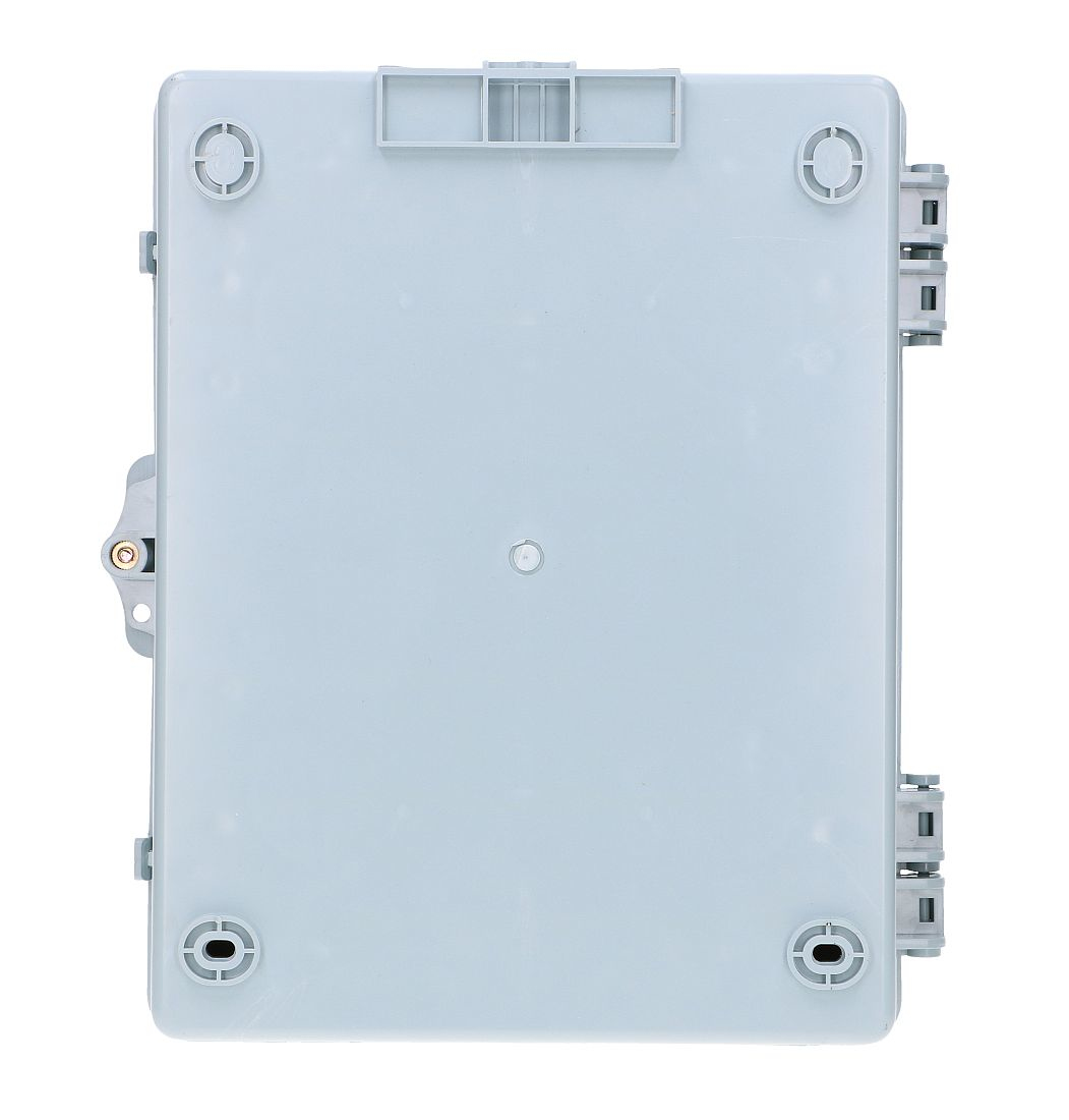 Jasnoszara prostokątna skrzynka z pokrywą i otworami montażowymi.