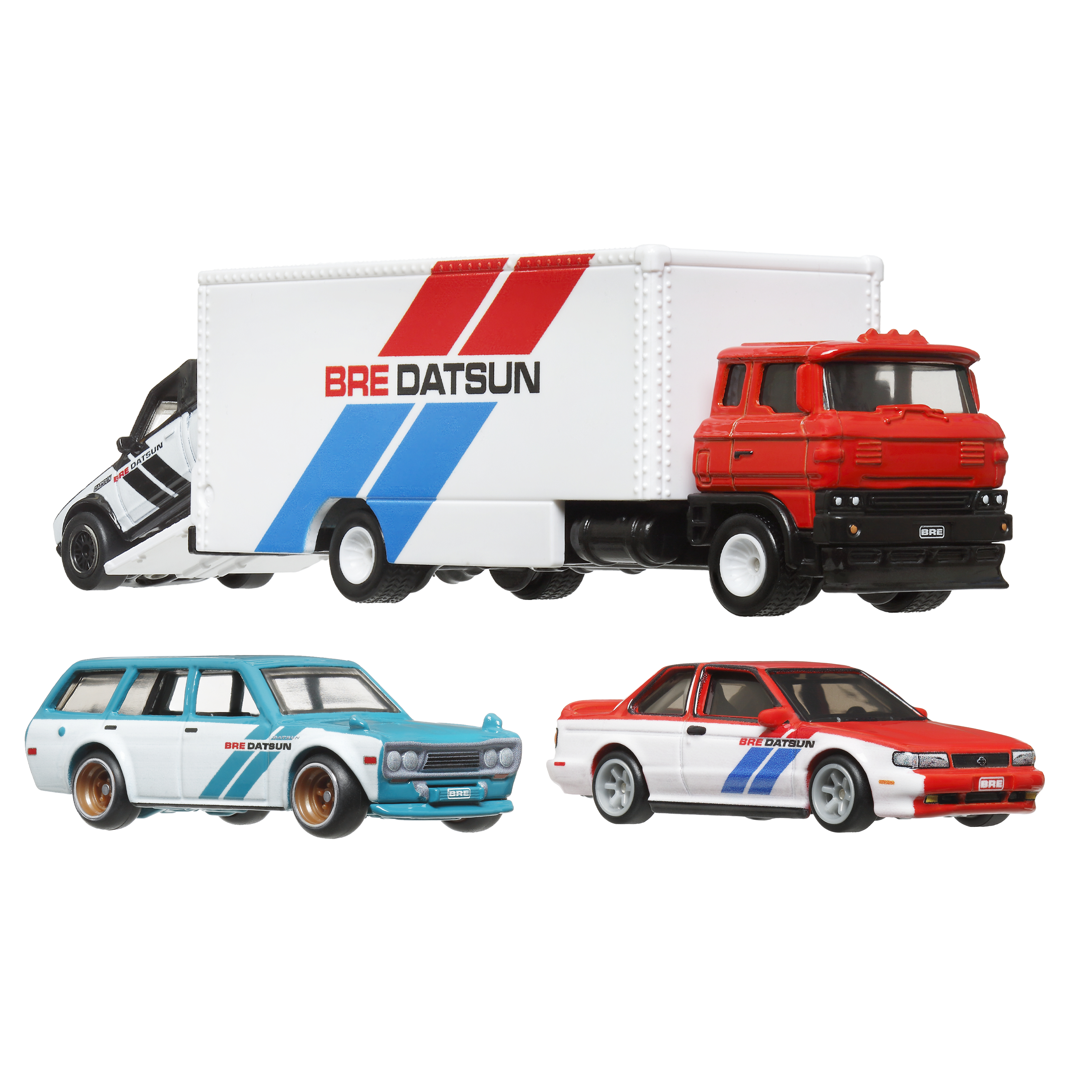 Coches de juguete con un camión y dos coches. El camión es blanco con rayas rojas y azules.