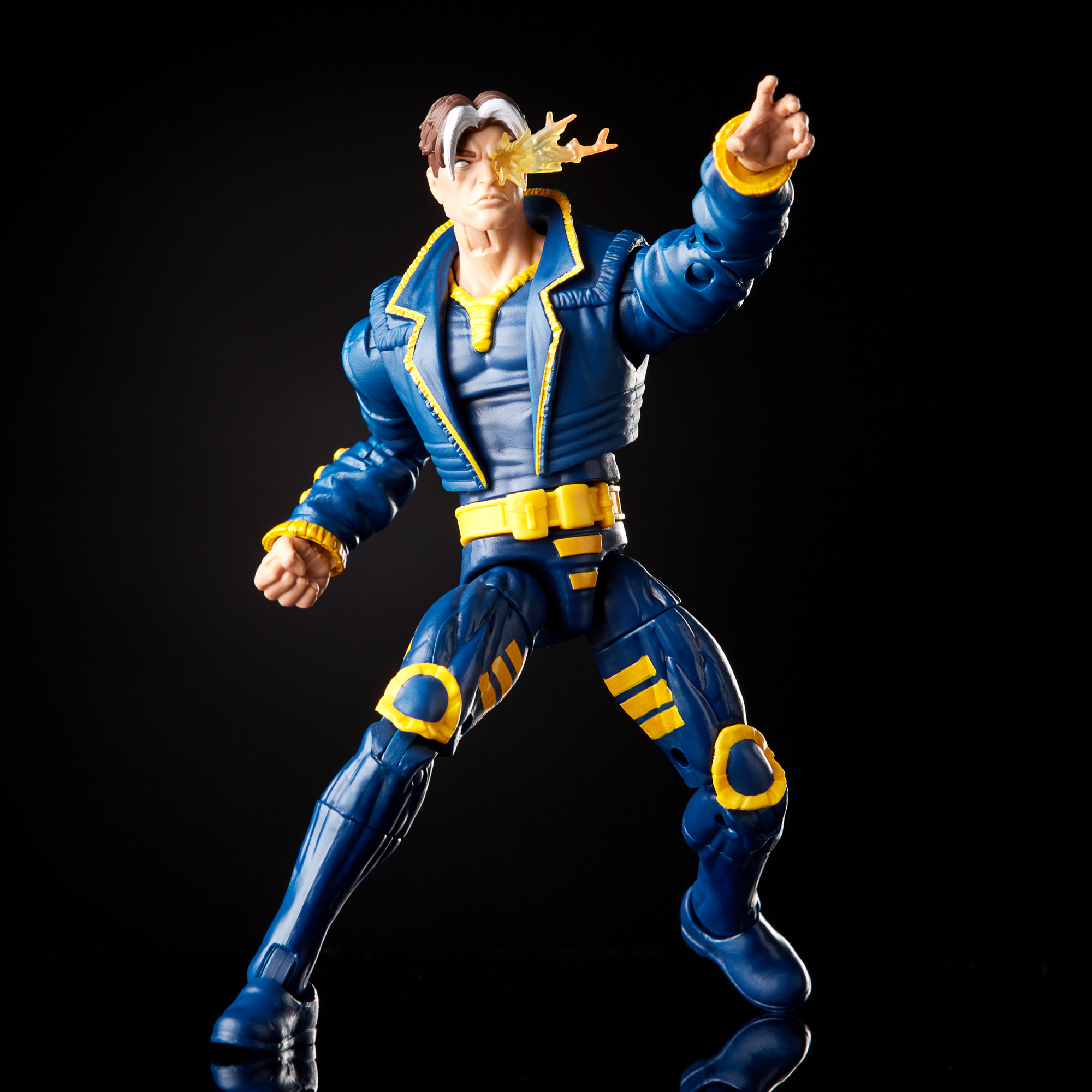 Una action figure Marvel Legends X-Men Nate Grey con effetto esplosione.