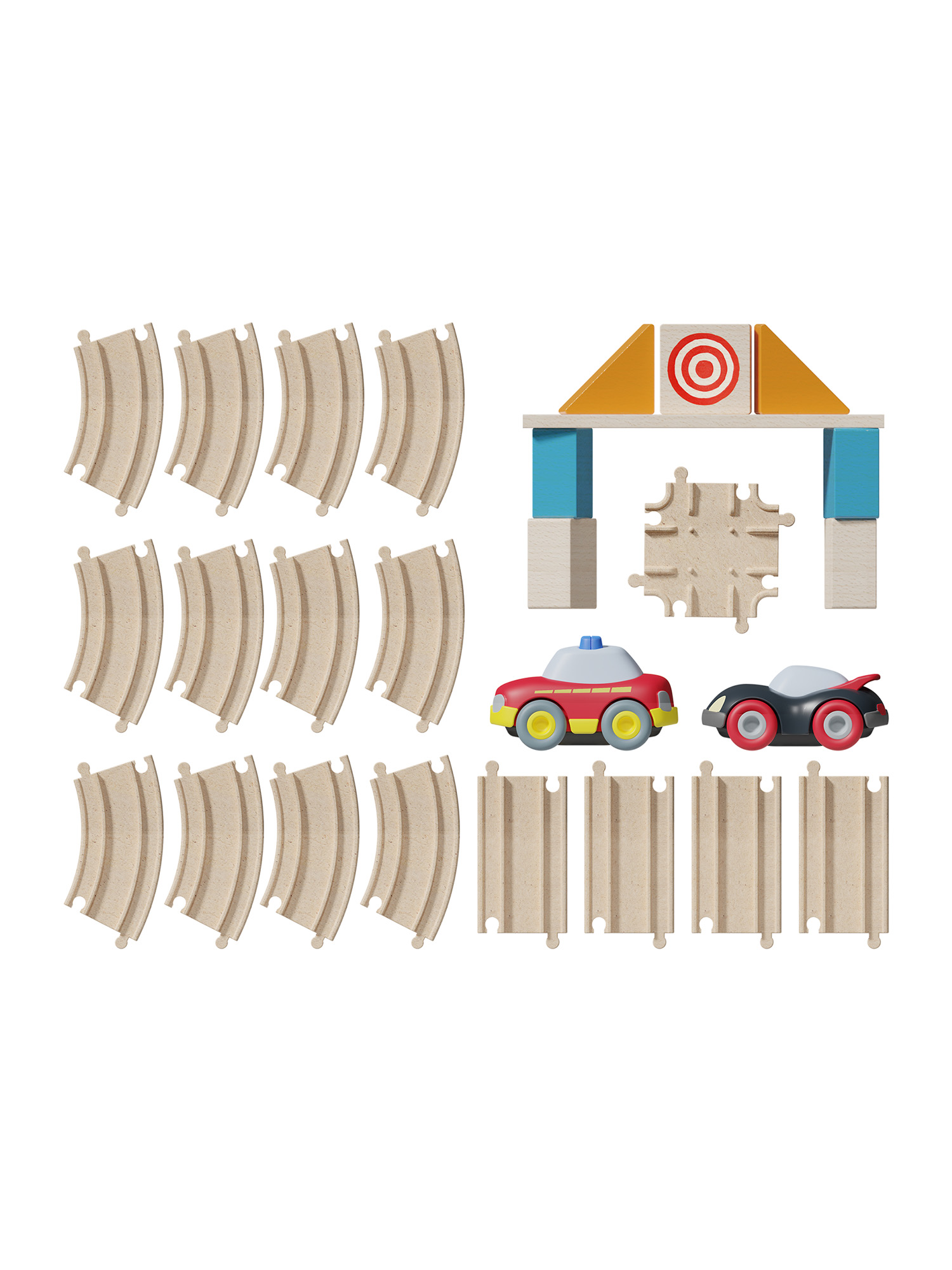 Holzspielzeugset mit gebogenen und geraden Gleisen, einem Gebäude und zwei Spielzeugautos. Weißer Hintergrund.