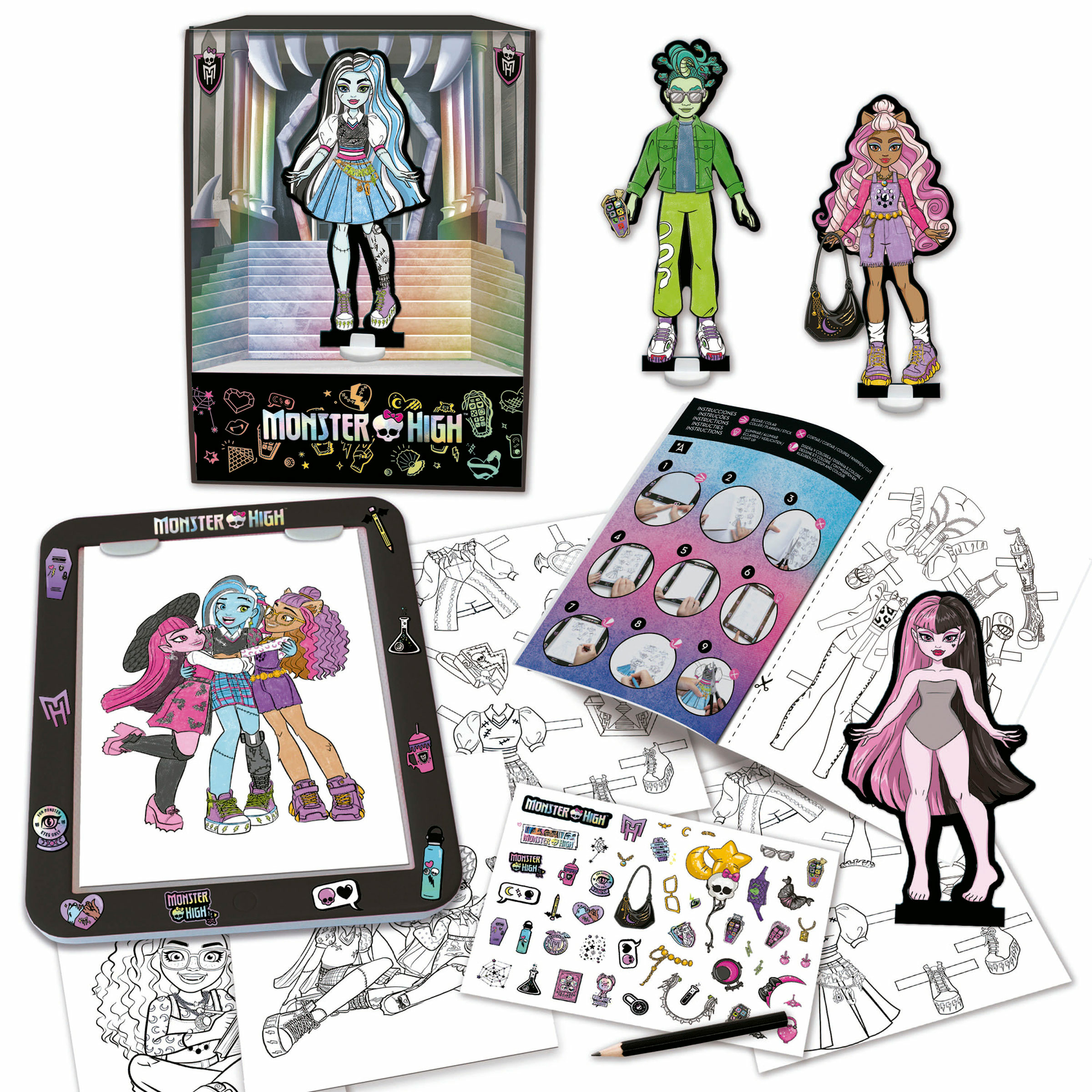 Zestaw Monster High z lalkami i przyborami do rysowania. Zawiera postacie, blok do rysowania i naklejki.