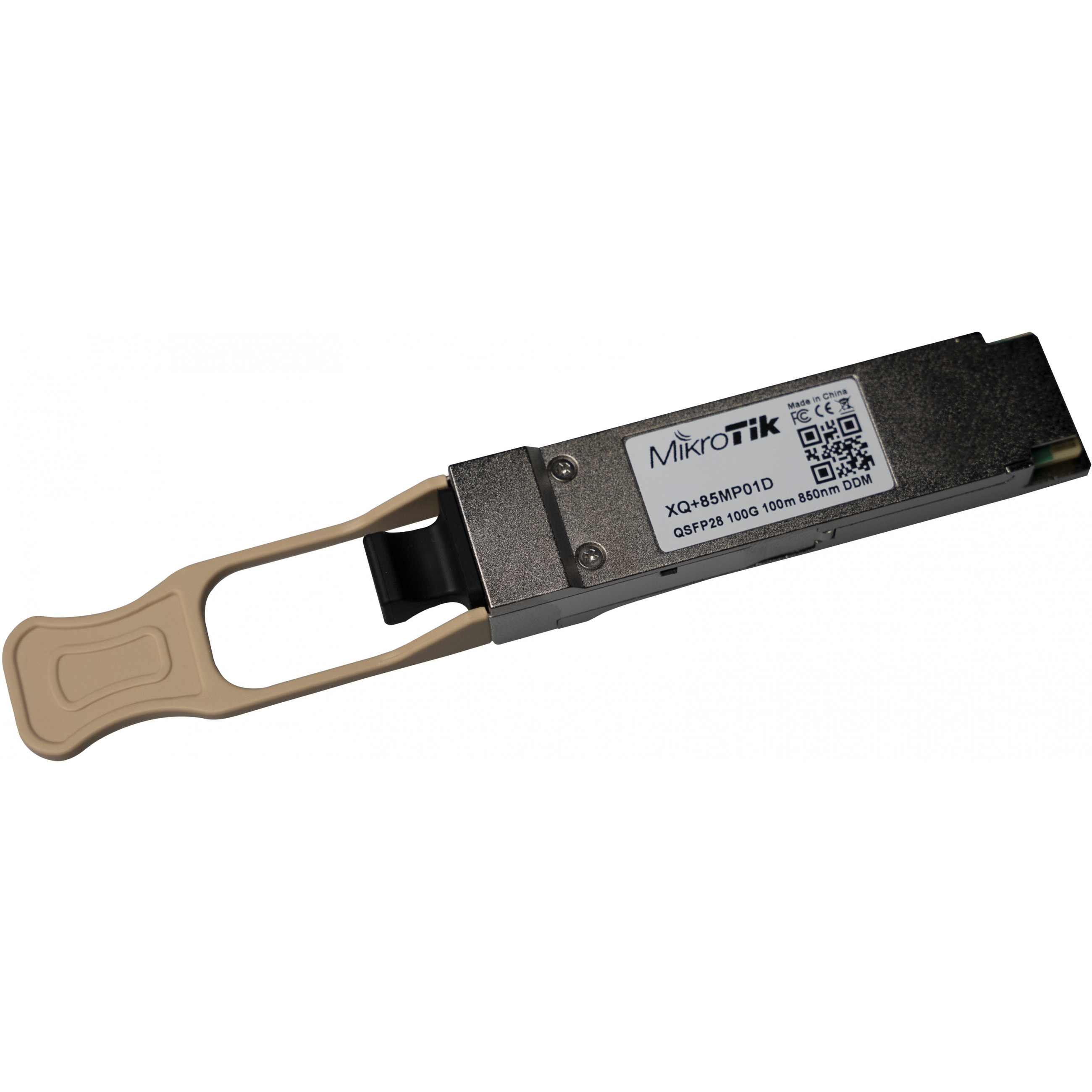 Moduł Mikrotik QSF28 100G z beżowym uchwytem. Jest srebrny.