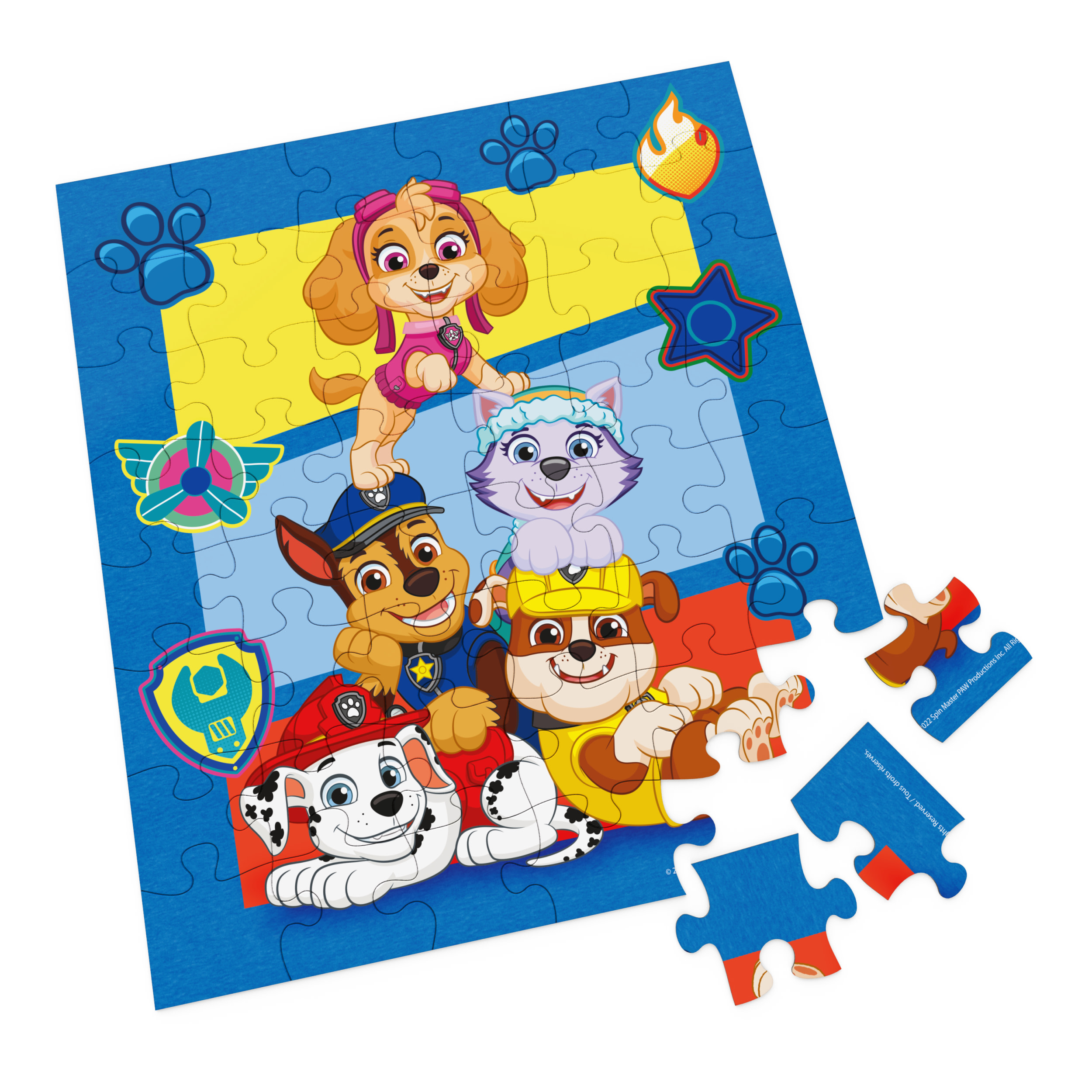 Puzzle Paw Patrol z postaciami i kilkoma elementami na białym tle.