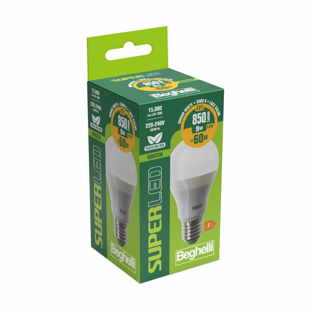 Scatola di una lampadina SuperLED. La scatola è verde e bianca. La lampadina è sulla scatola.