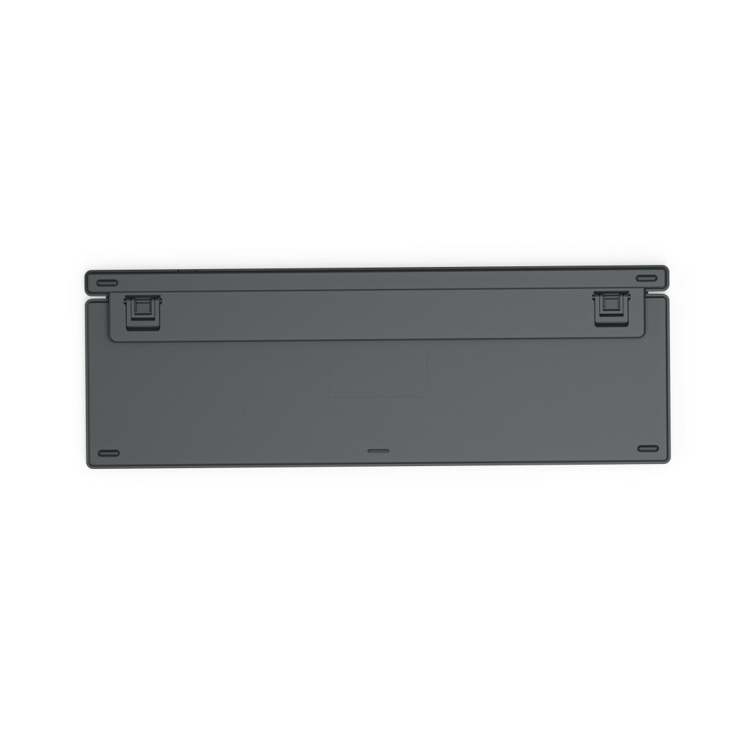 Parte inferior de teclado negro con puntos de montaje, fondo blanco.
