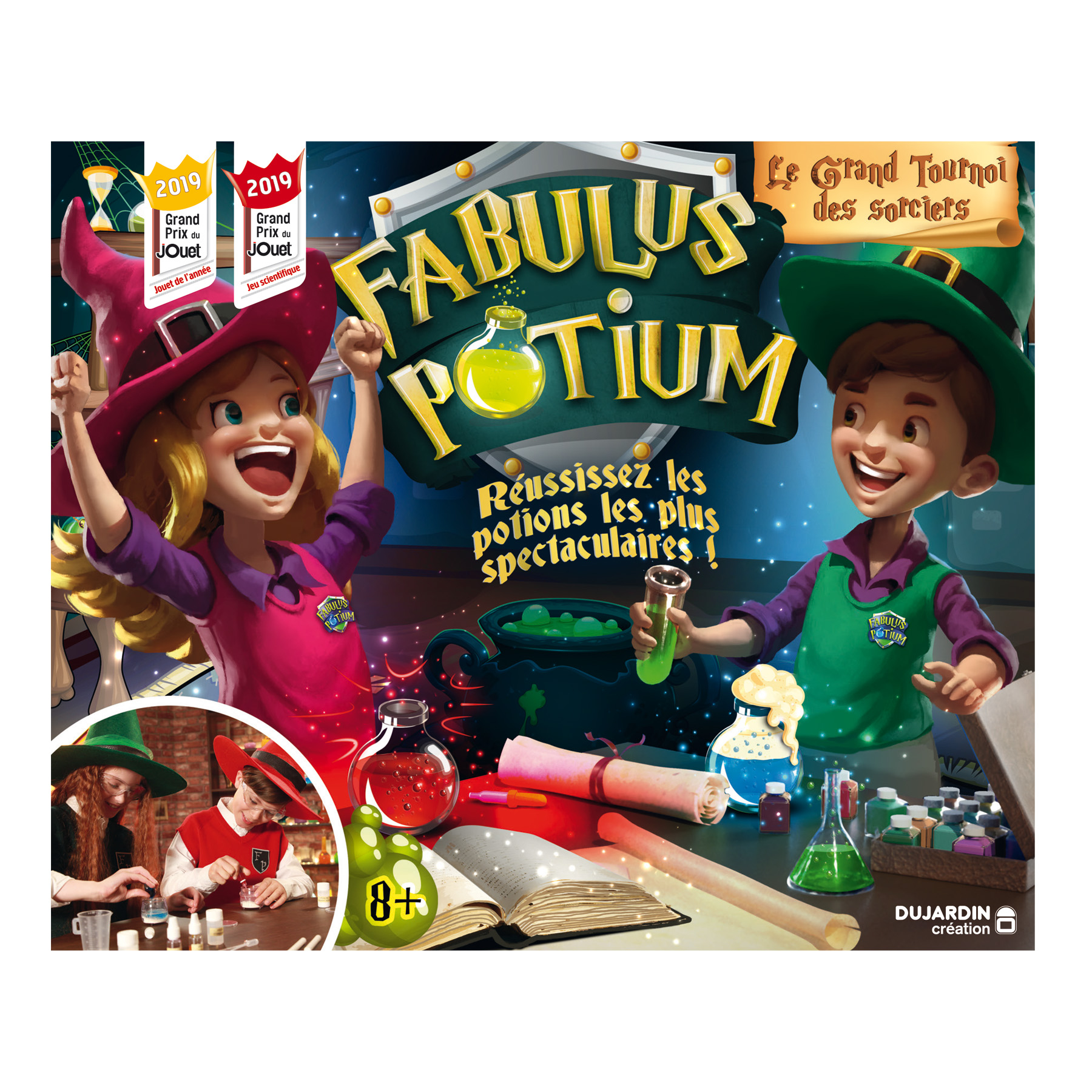 Pudełko gry planszowej zatytułowane 'Fabulous Potion' z postaciami czarodziejów i elementami warzenia eliksirów.