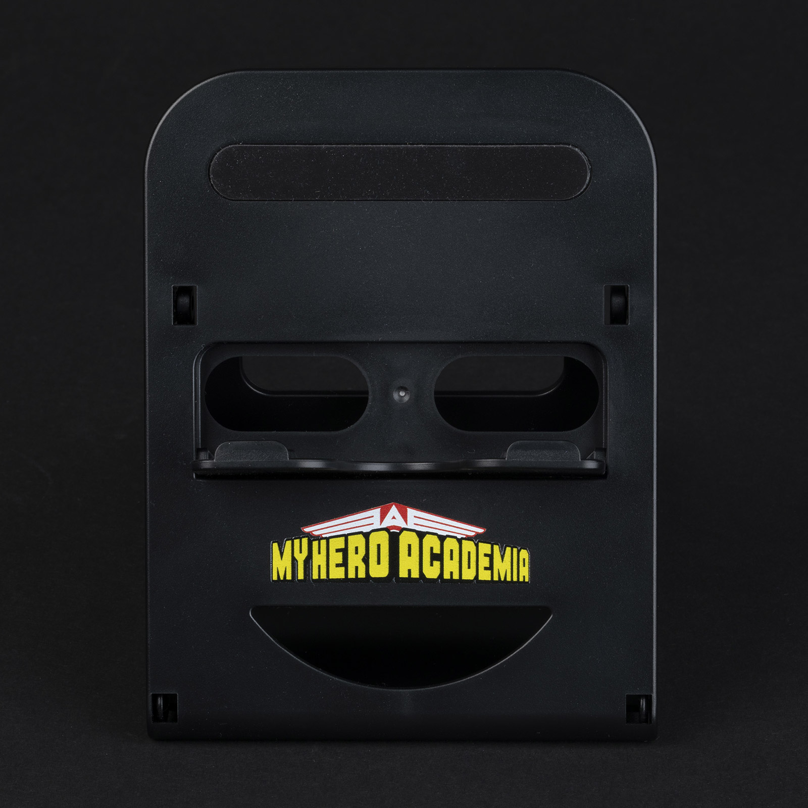 Czarny stojak My Hero Academia do przechowywania przedmiotów, z logo z przodu.