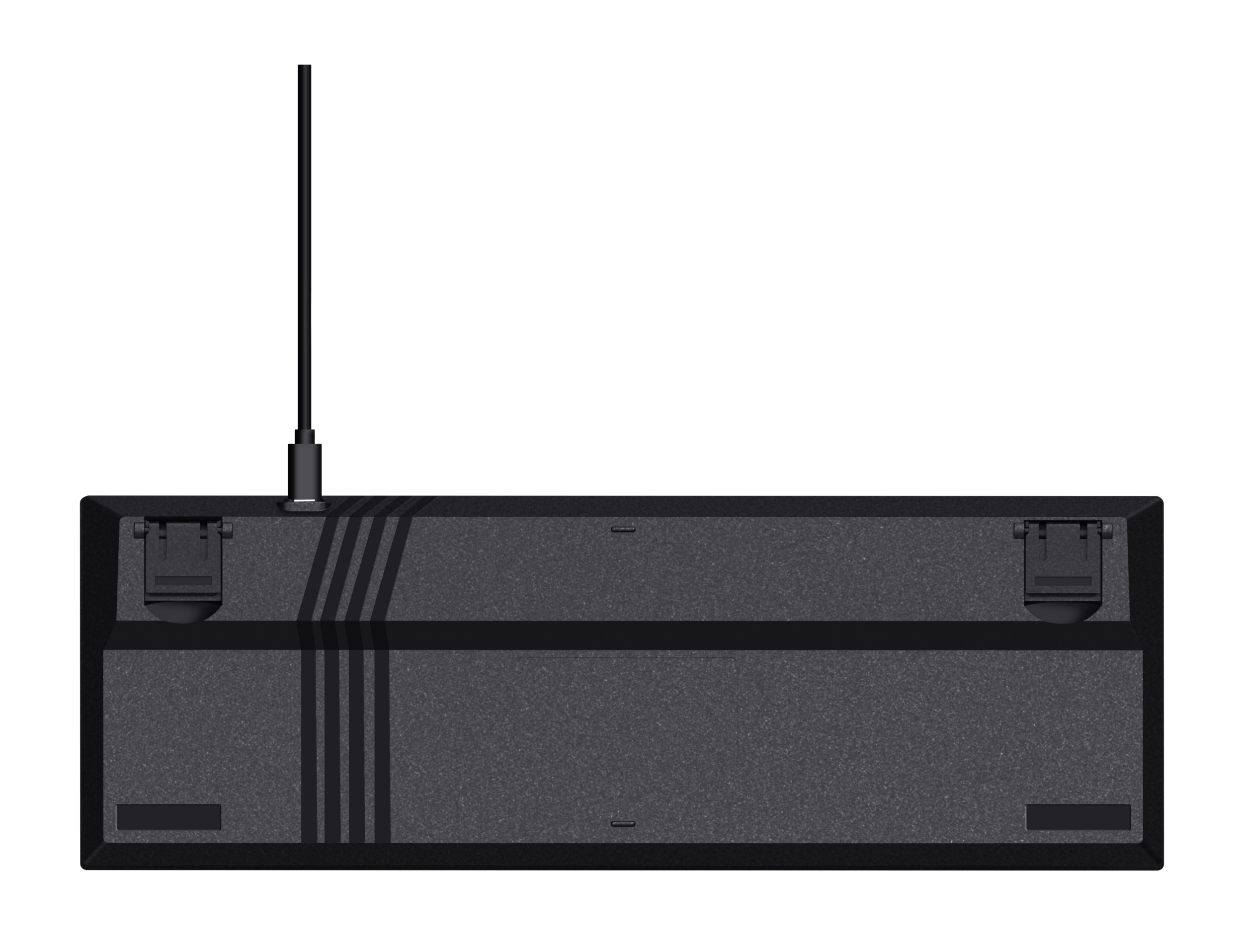 Spód czarnej klawiatury z kilkoma paskami i dwiema regulowanymi nóżkami.