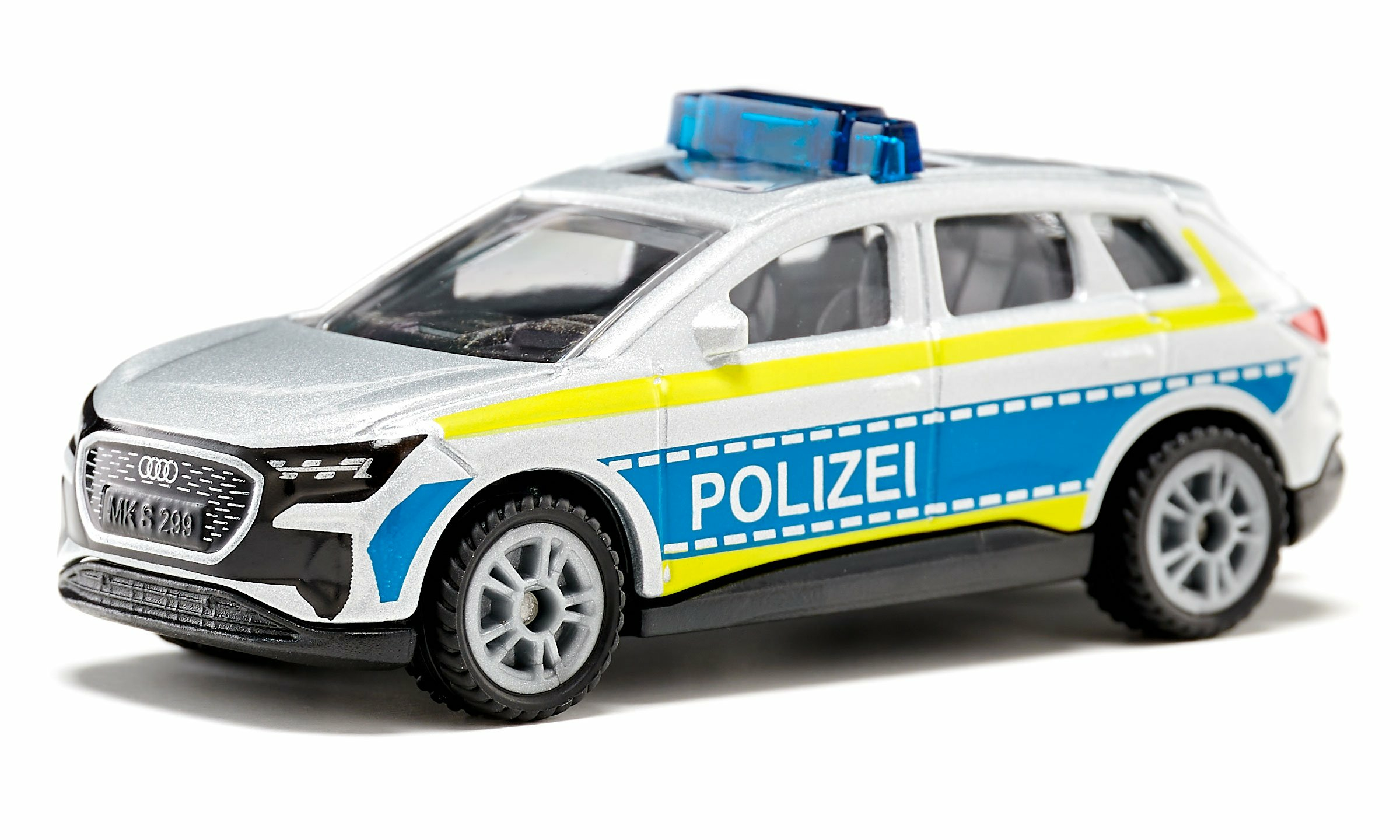 Srebrno-niebieski model samochodu policyjnego Audi z napisem 'POLIZEI', na białym tle.