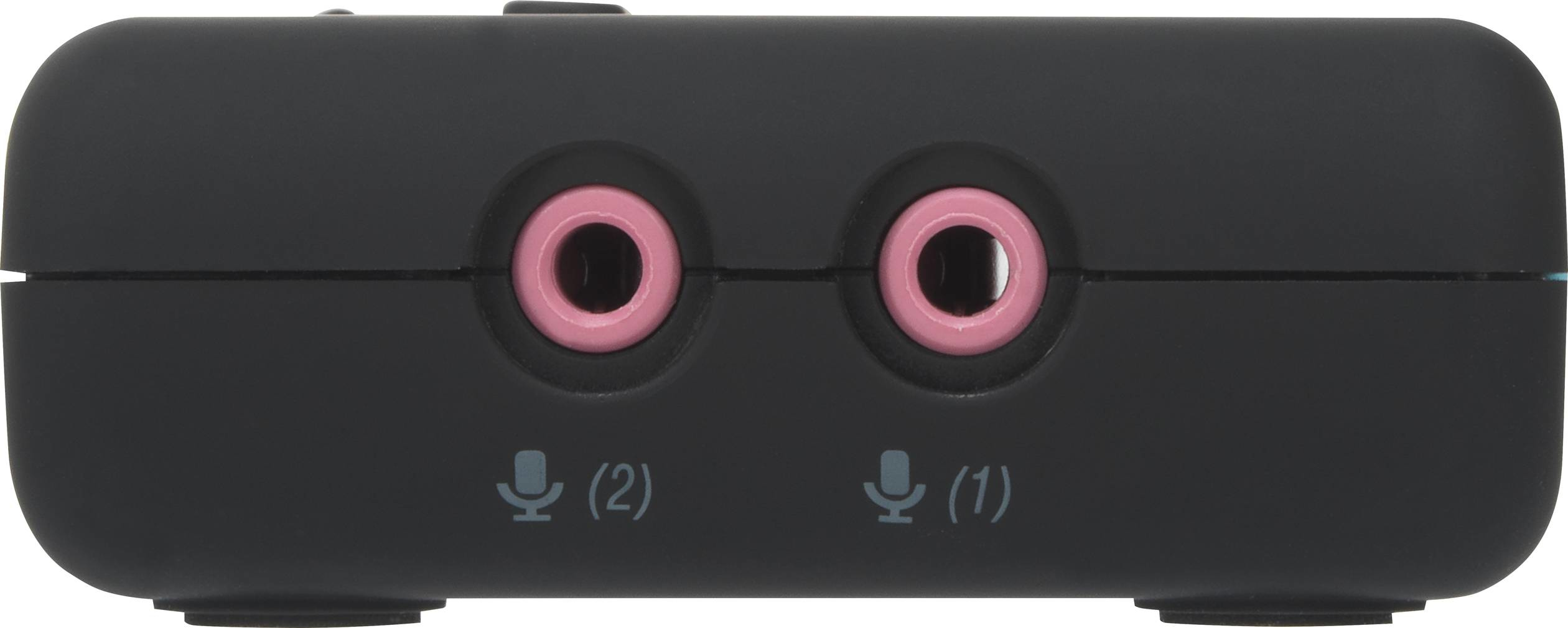 Zbliżenie czarnego urządzenia audio z dwoma różowymi portami wejściowymi audio na białym tle.