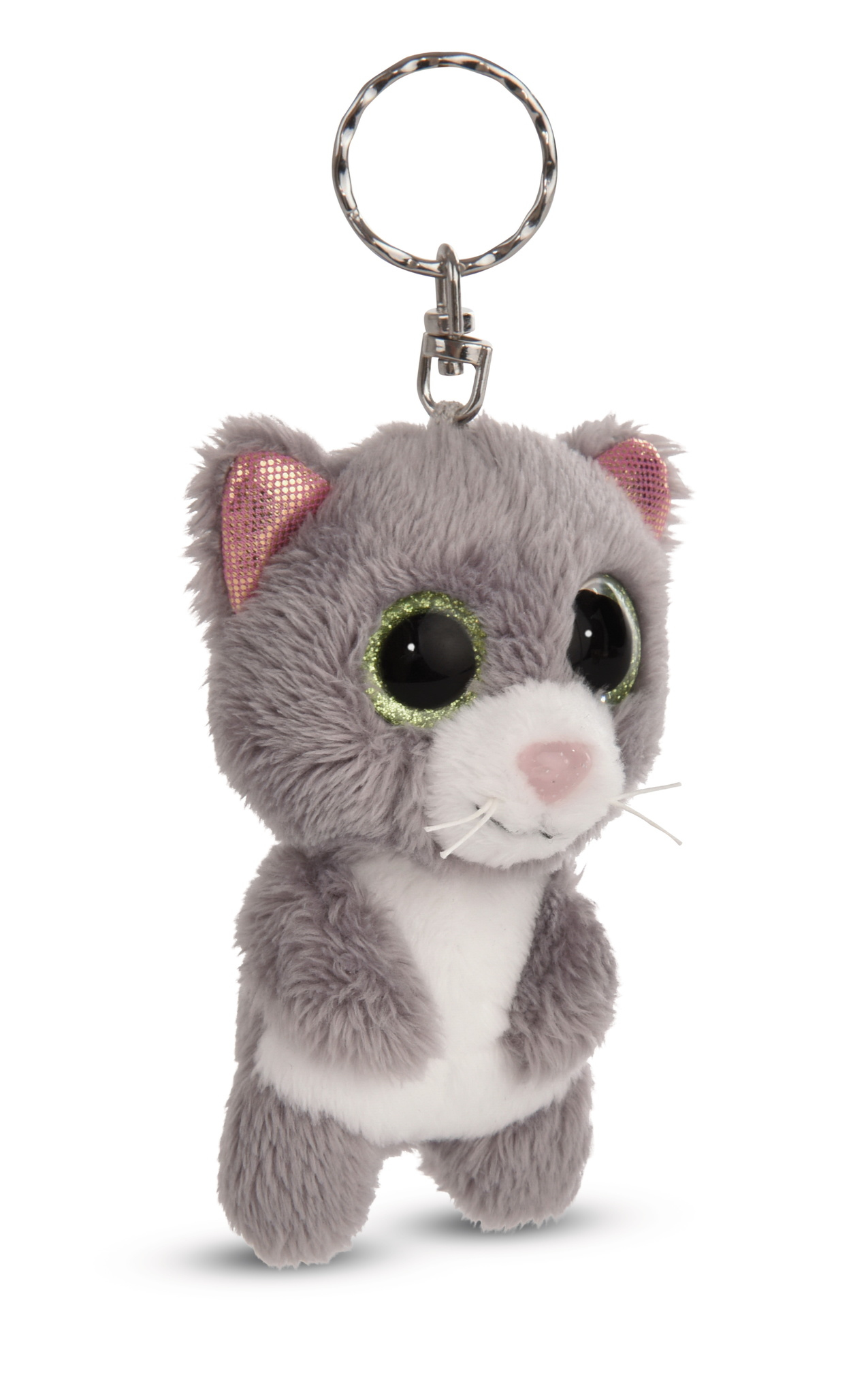 Szara pluszowa zabawka w kształcie kota z breloczkiem. Ma duże oczy i biały brzuch.