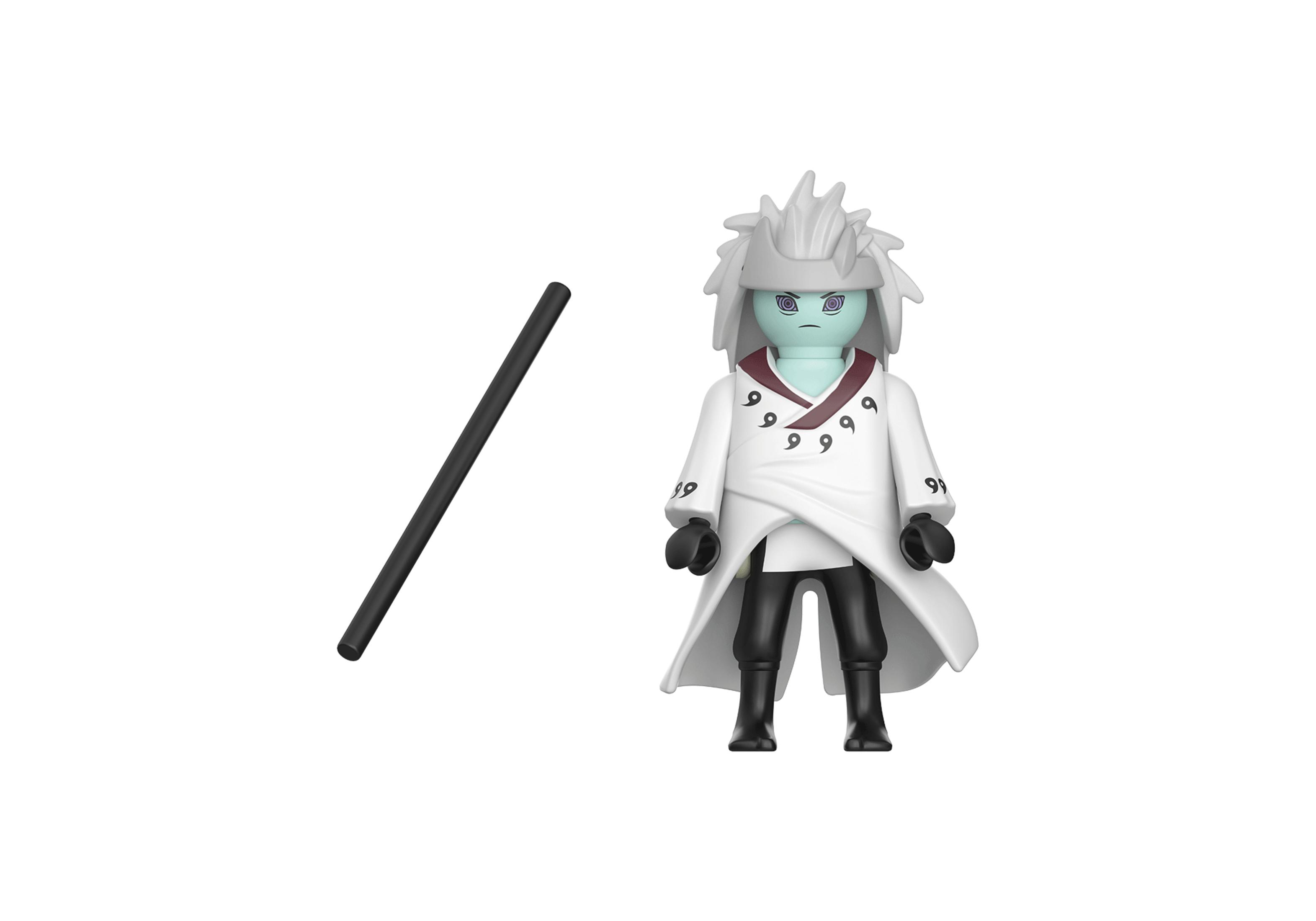 Figurka Madary Uchiha z laską. Biały strój, czarne buty i kolczaste włosy. Białe tło.