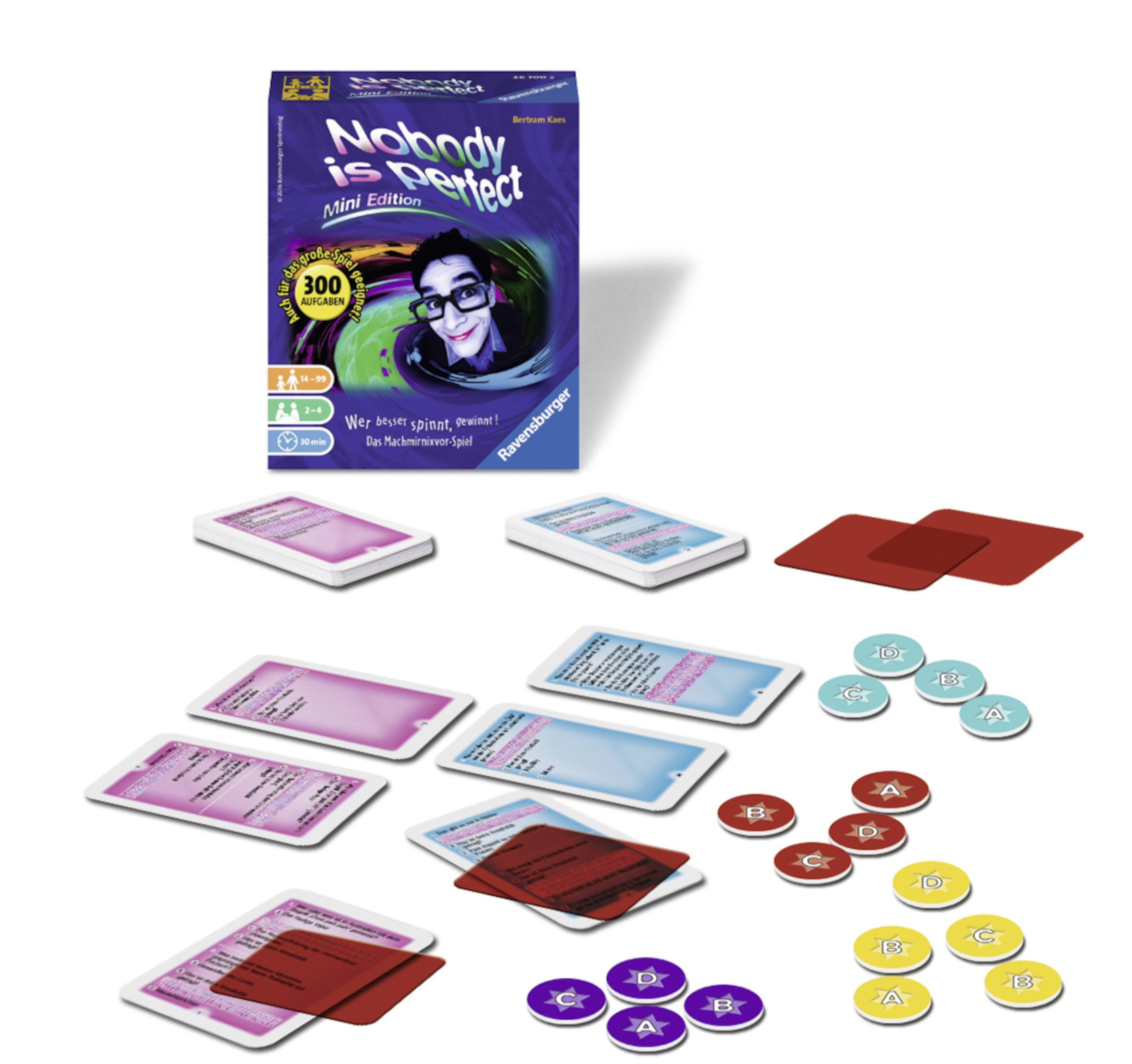 Pudełko gry planszowej i elementy gry, w tym karty i żetony.