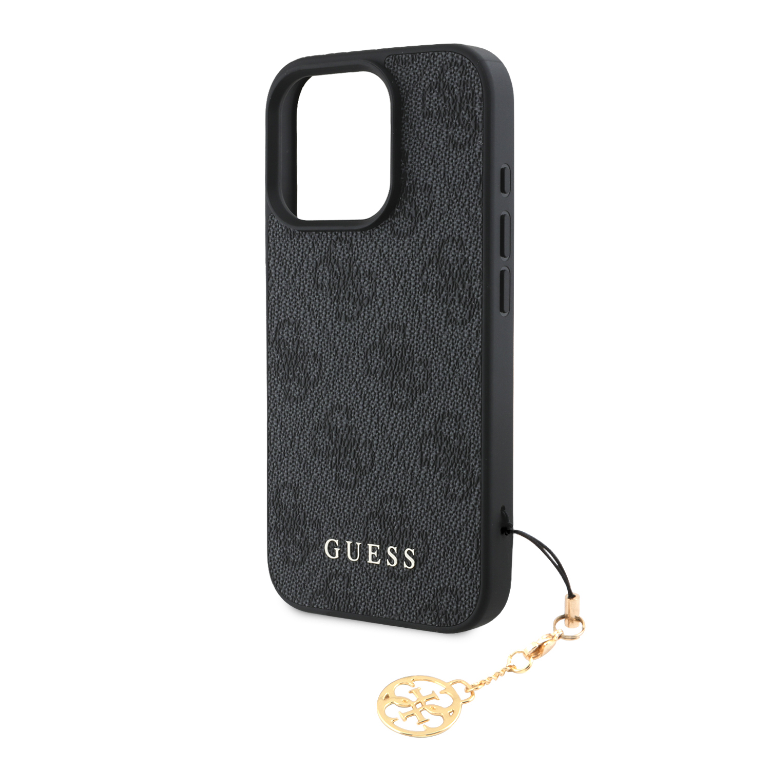 Schwarze Handyhülle mit Guess-Logo. Die Hülle hat einen Kameraausschnitt und einen goldenen Anhänger.