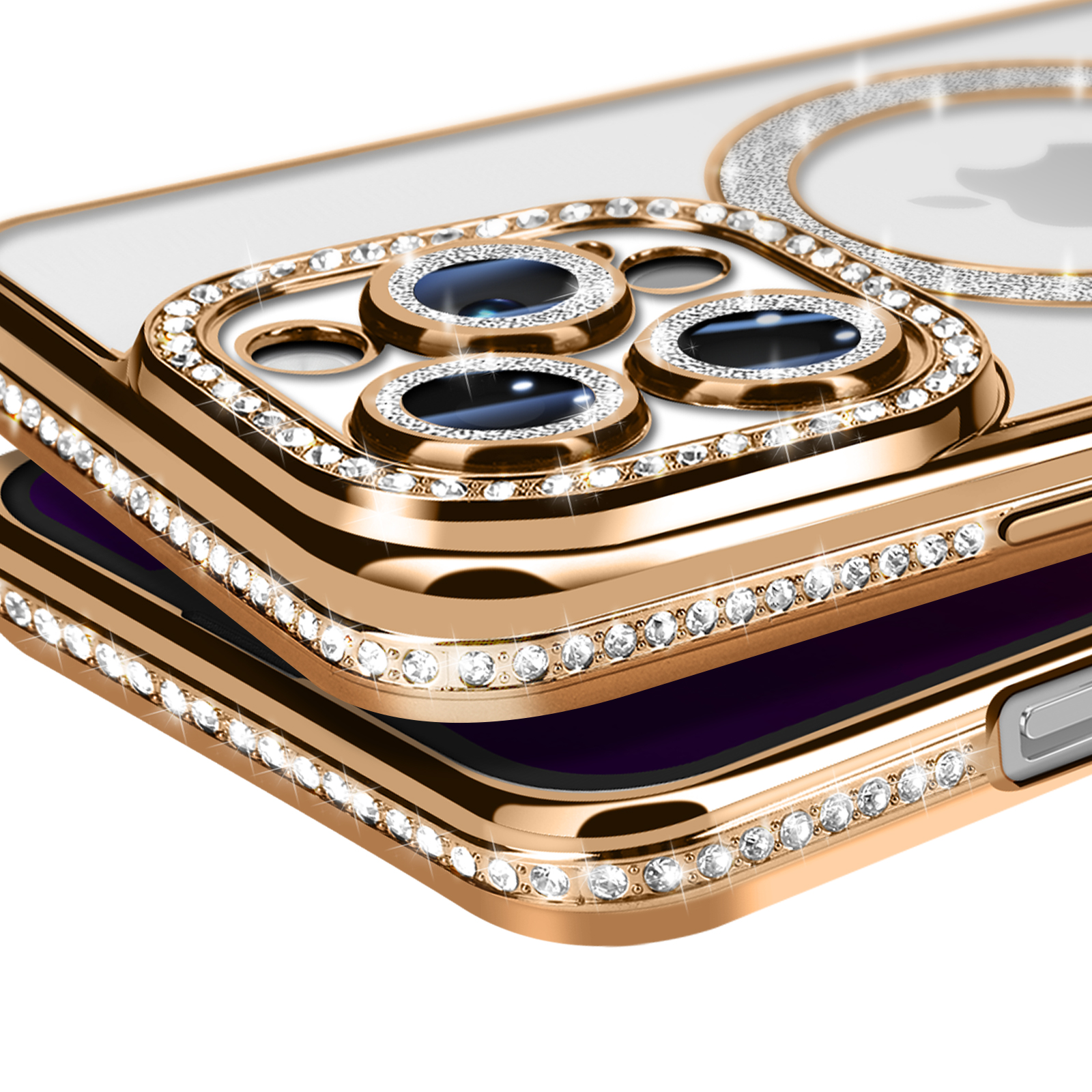 Custodia dorata per telefono con strass. L'area della fotocamera ha tre obiettivi. Lo sfondo è bianco.