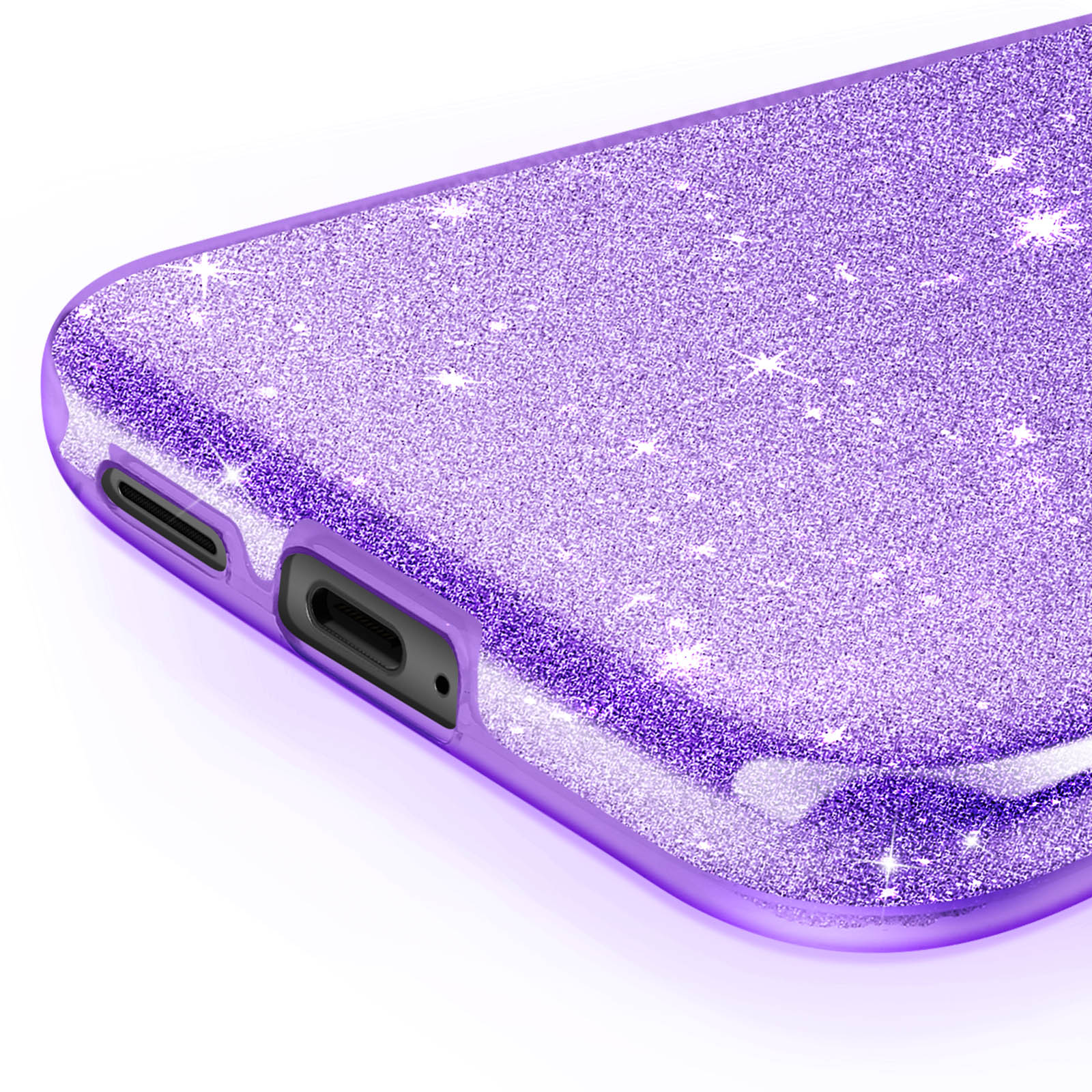 Primo piano di una custodia viola con glitter, che mostra la porta di ricarica.