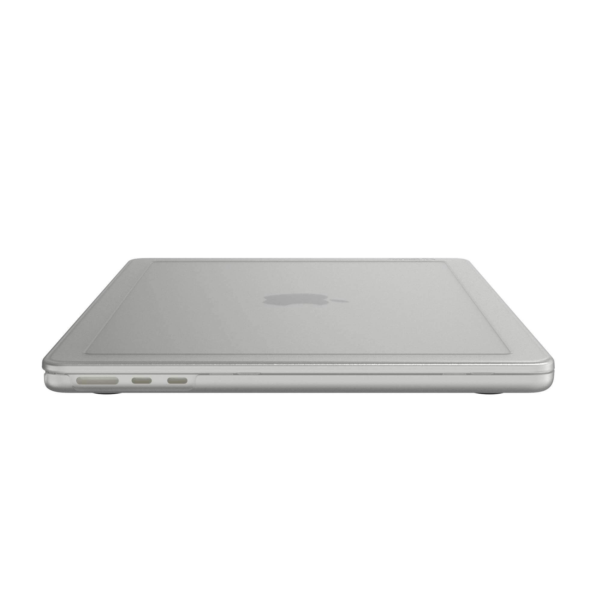 Laptop chiuso, vista laterale, che mostra le porte e il logo Apple. Il laptop è in una custodia grigio chiaro.