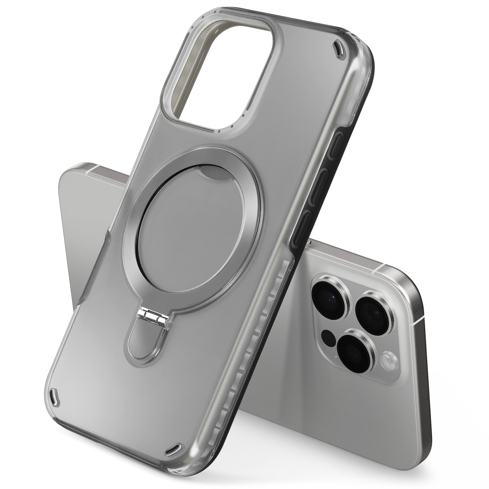 Telefono argentato con una custodia. La custodia ha un anello. Sfondo bianco.