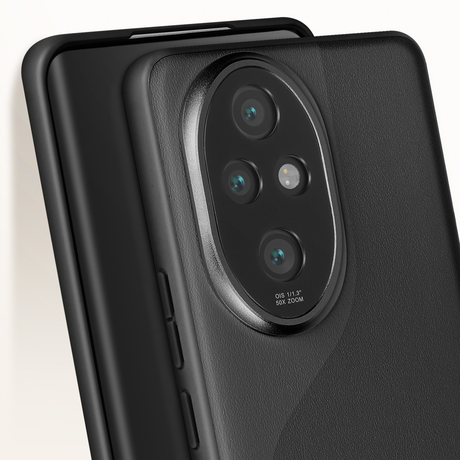Telefono nero con fotocamere. Una custodia nera è sul telefono.