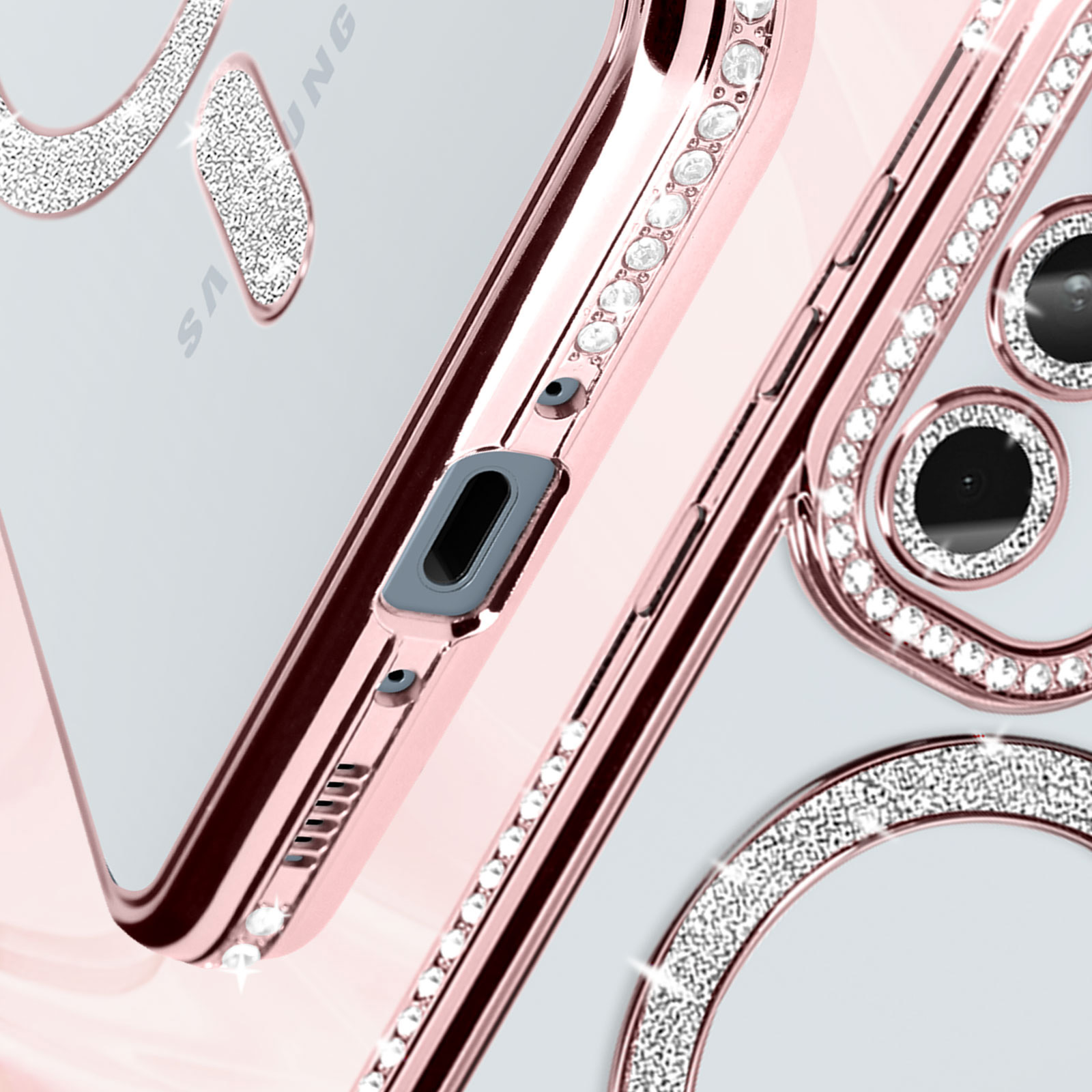 Custodia per telefono con strass attorno alla fotocamera e ai bordi. Logo Samsung visibile.