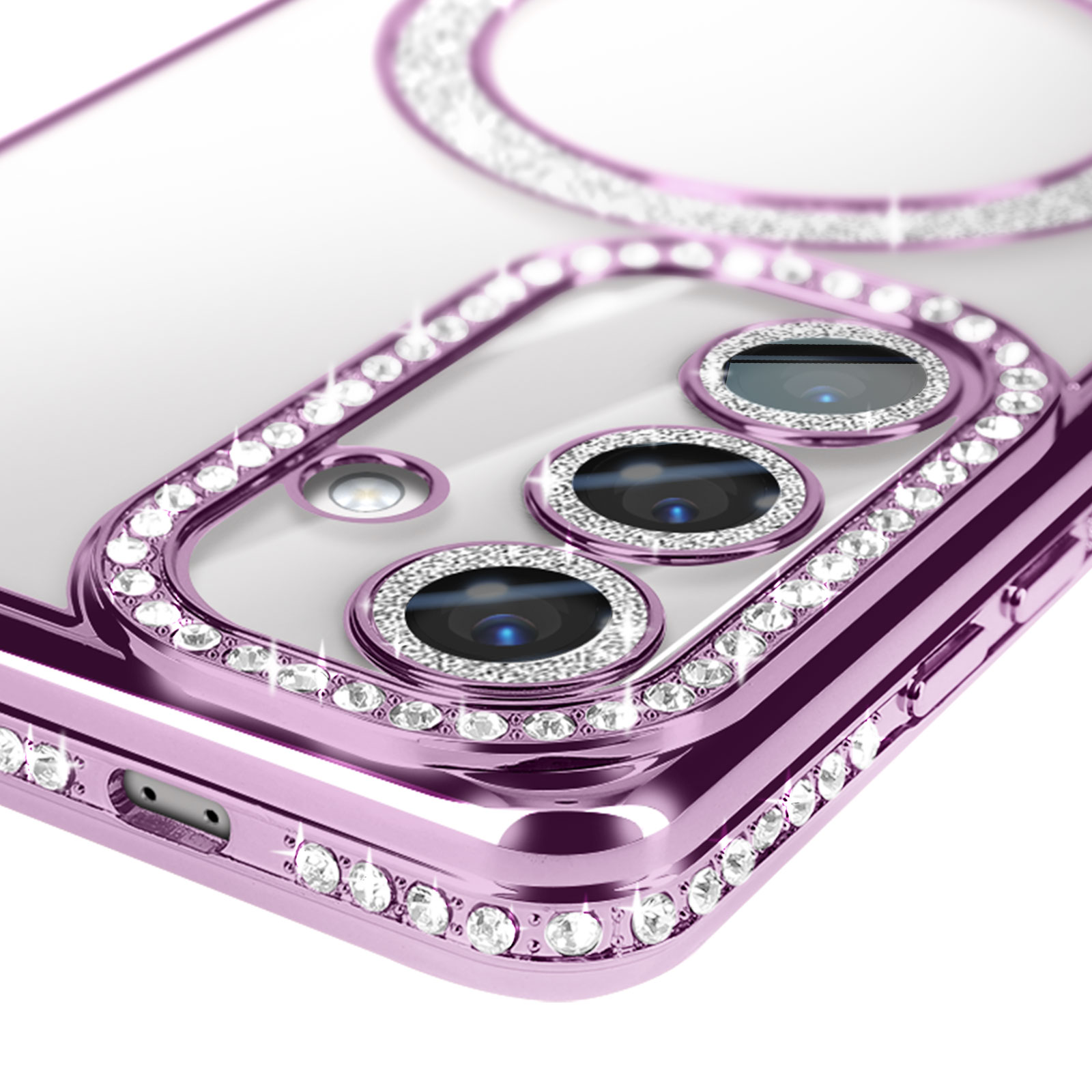 Primo piano di una custodia per telefono con accenti di diamanti attorno agli obiettivi della fotocamera.