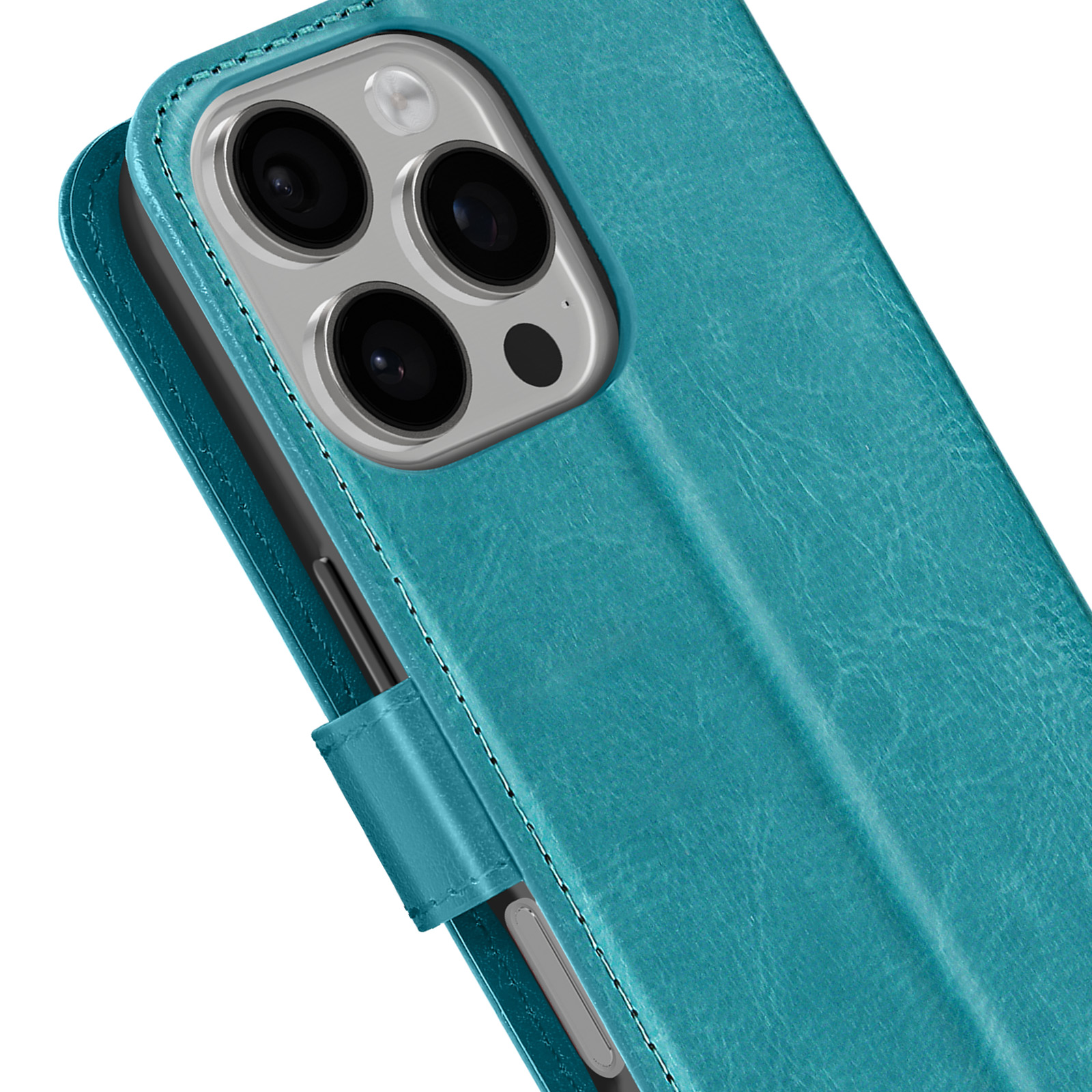 Primo piano di una custodia per telefono in pelle verde acqua. Il telefono ha più obiettivi.