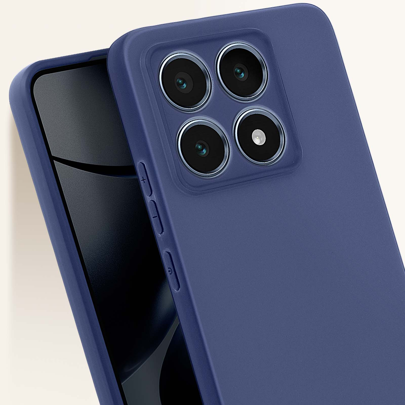 Custodia per telefono blu navy, primo piano. Obiettivi della fotocamera e pulsanti laterali visibili.
