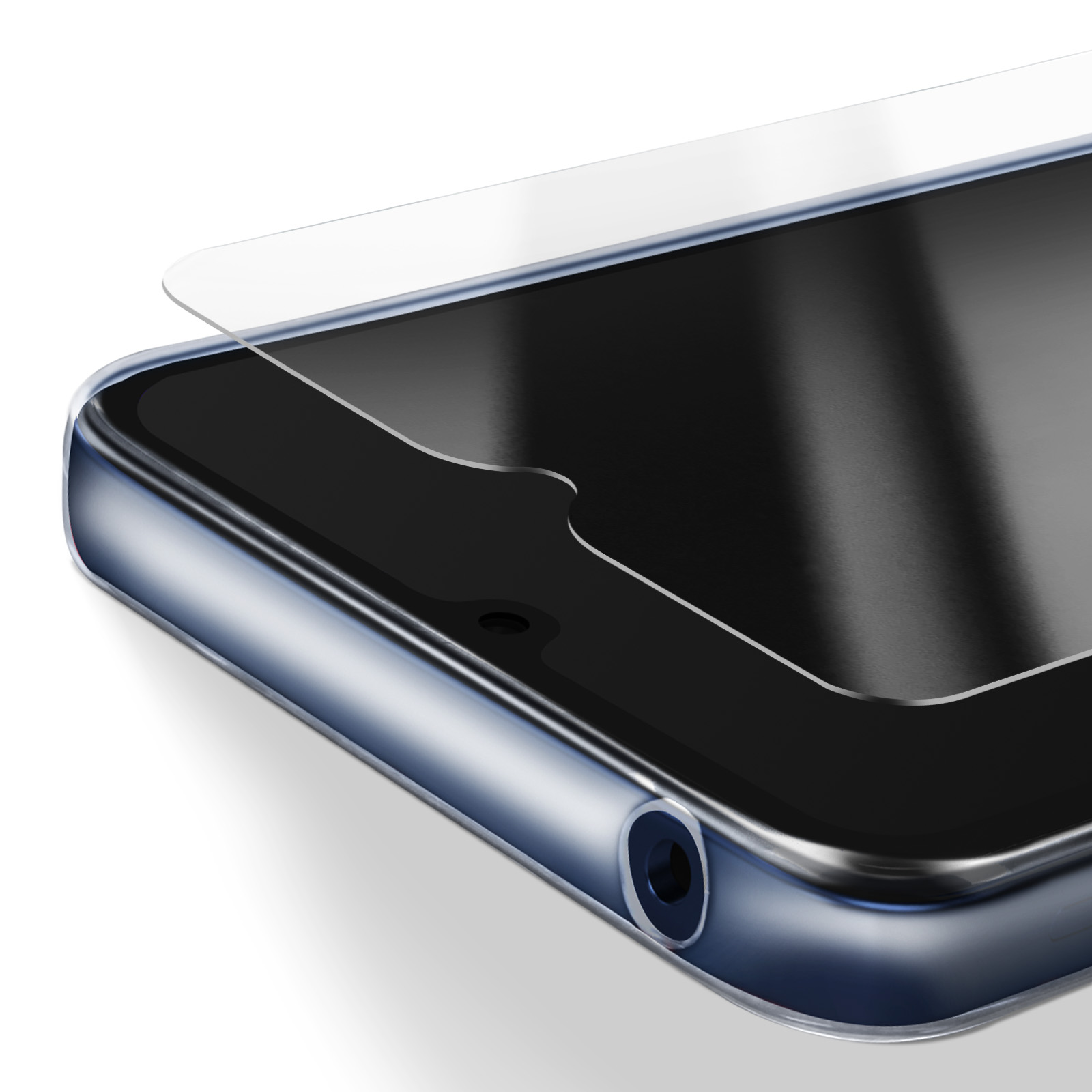Telefon mit Displayschutz und Hülle. Blaues Telefon, weißer Hintergrund.
