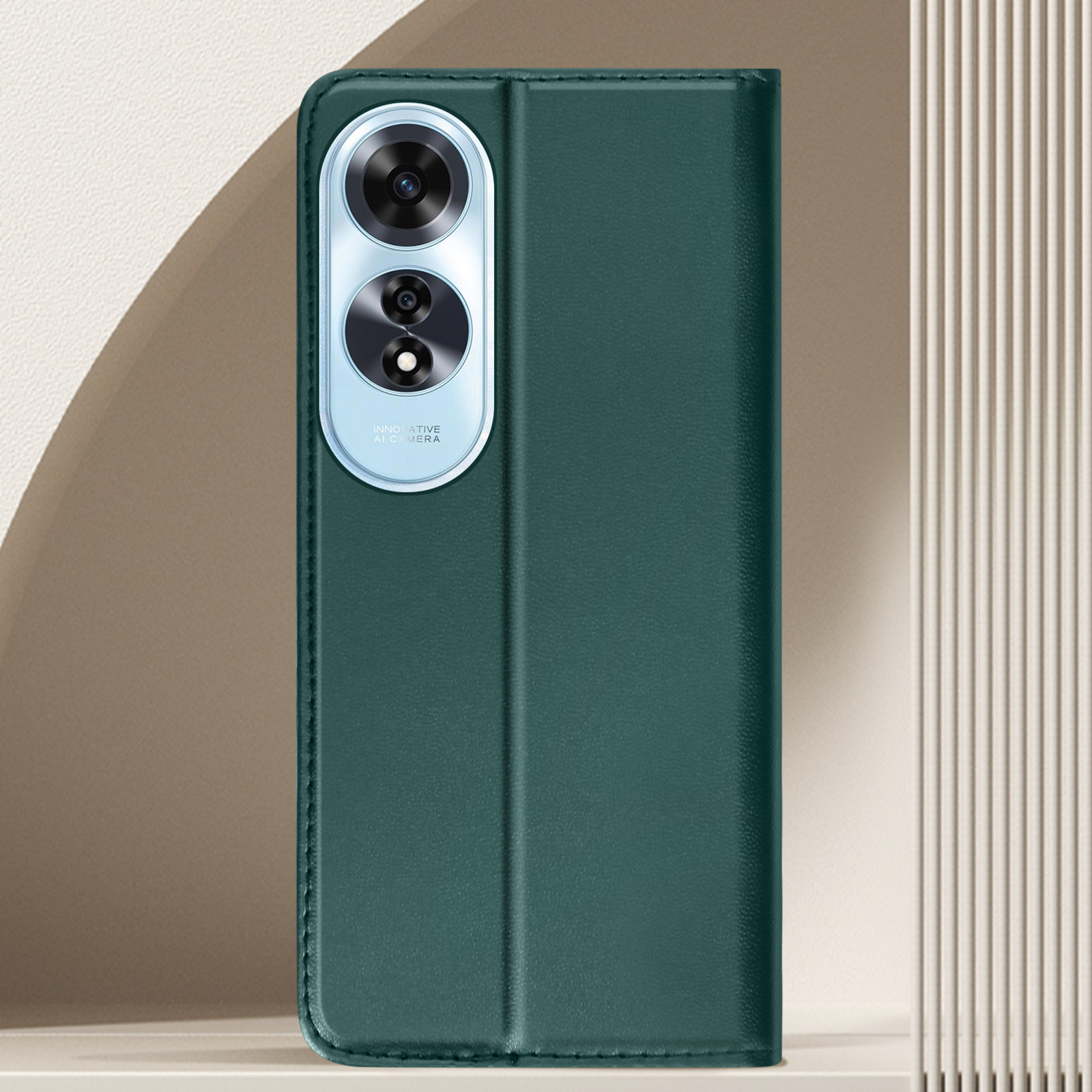 Una custodia verde per telefono con un telefono all'interno, che mostra la fotocamera.